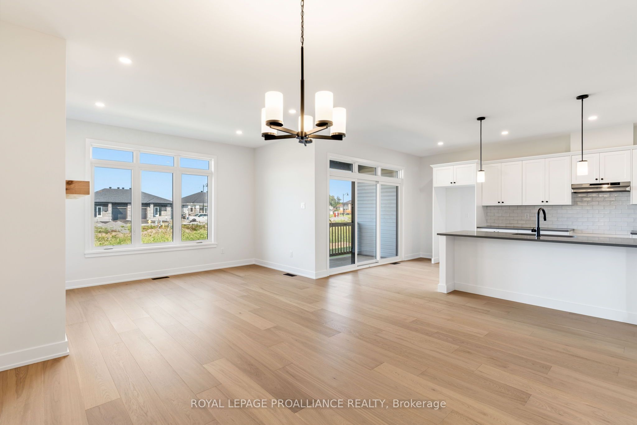 1057 Moore Street Property Photo 31