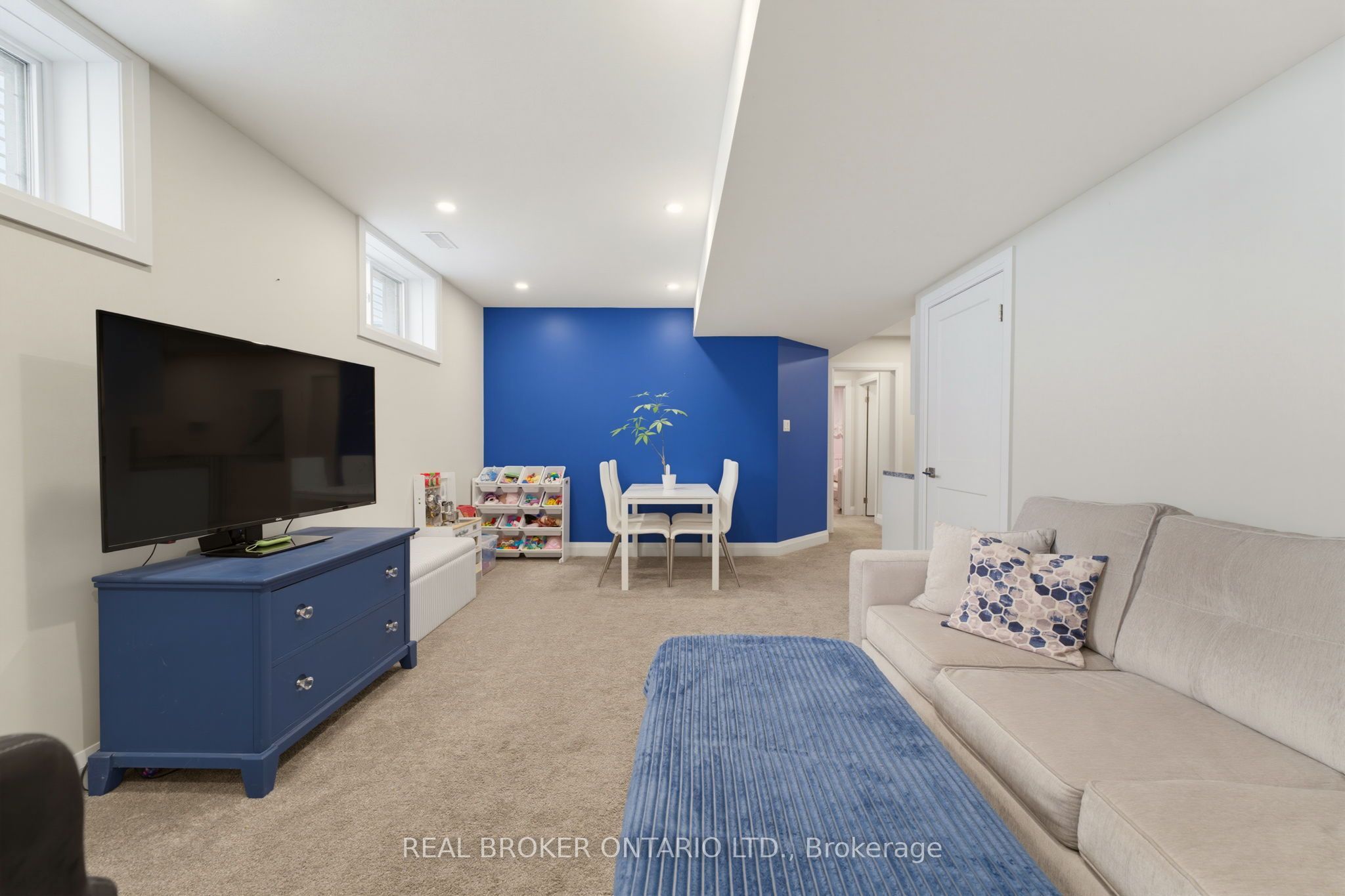 98 Woodberry Crescent Property Photo 20