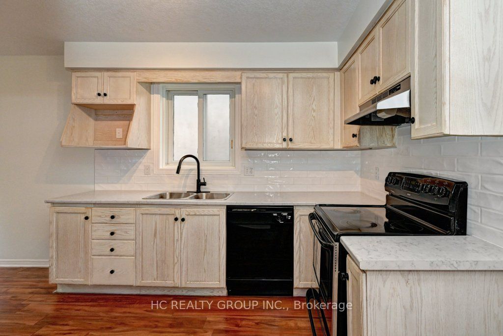 271 Resurrection Drive Property Photo 15