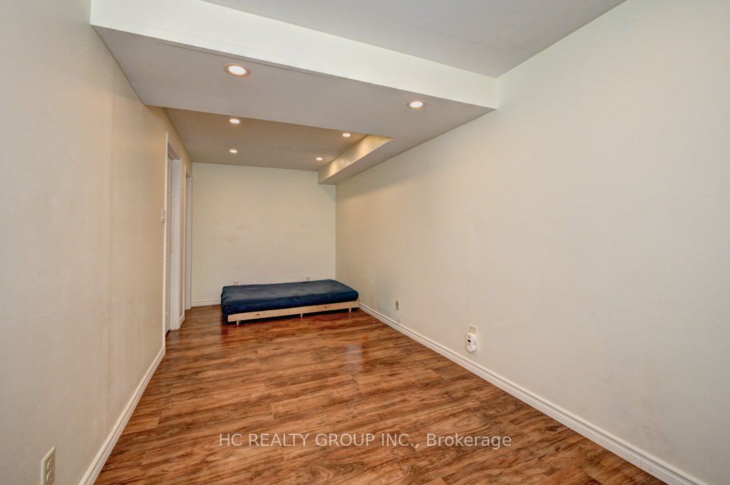 271 Resurrection Drive Property Photo 35