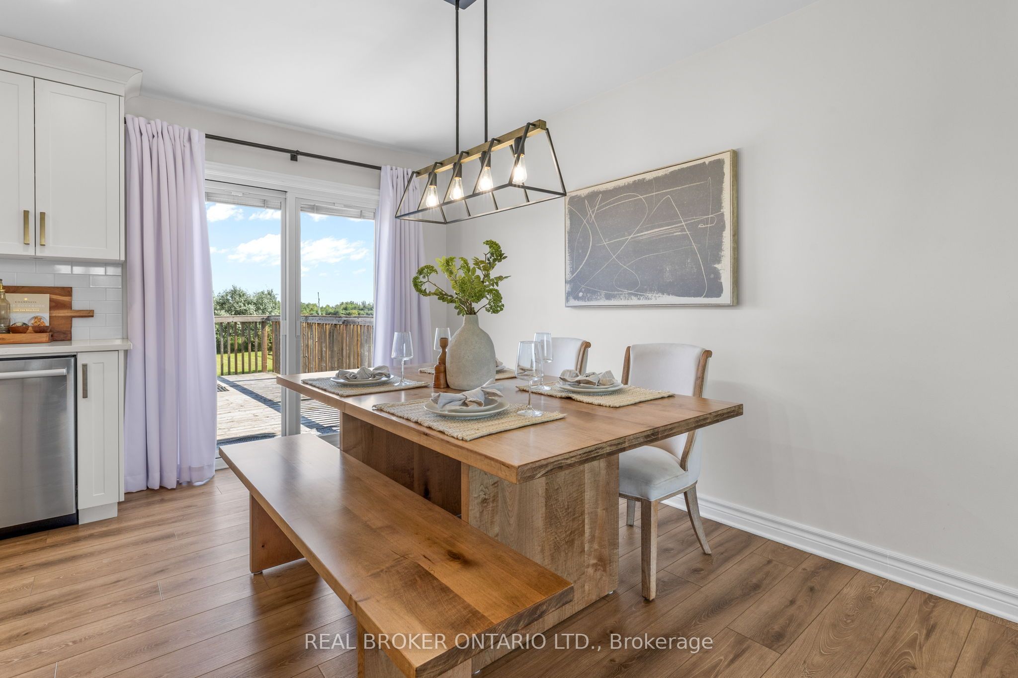 2341 9th Line Road Property Photo 13