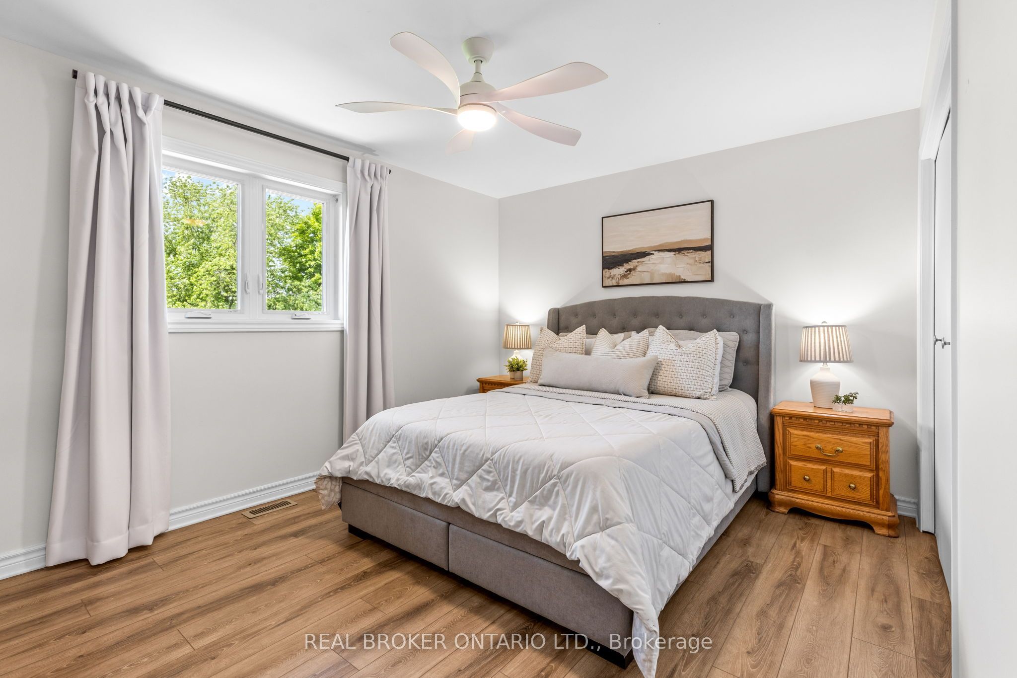 2341 9th Line Road Property Photo 16