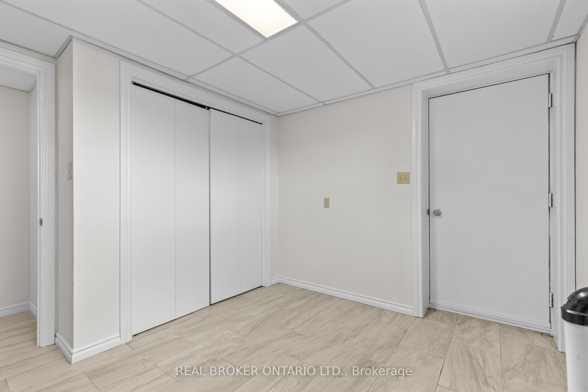2341 9th Line Road Property Photo 32