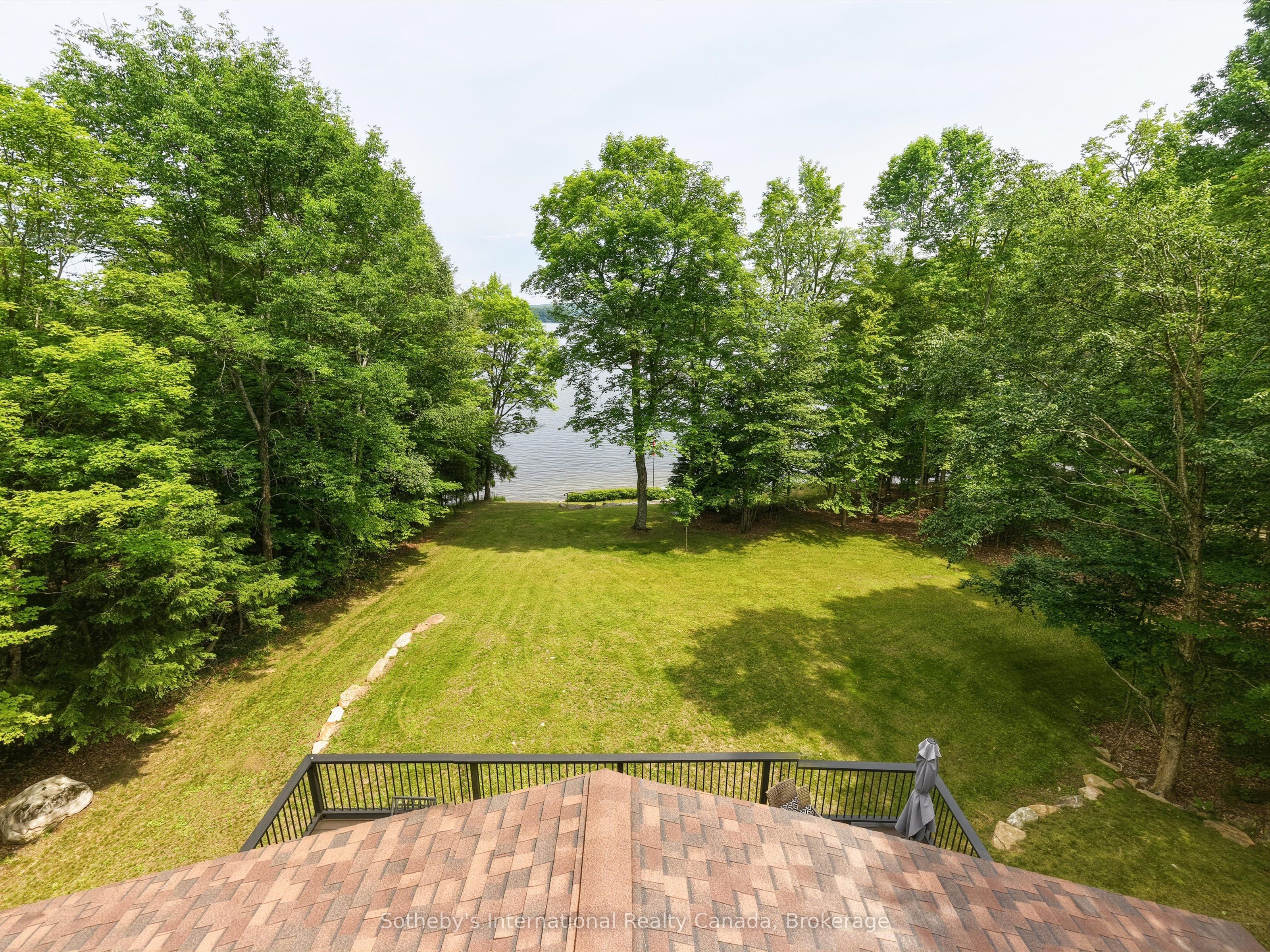 1054 Hilltop Crescent Property Photo 42