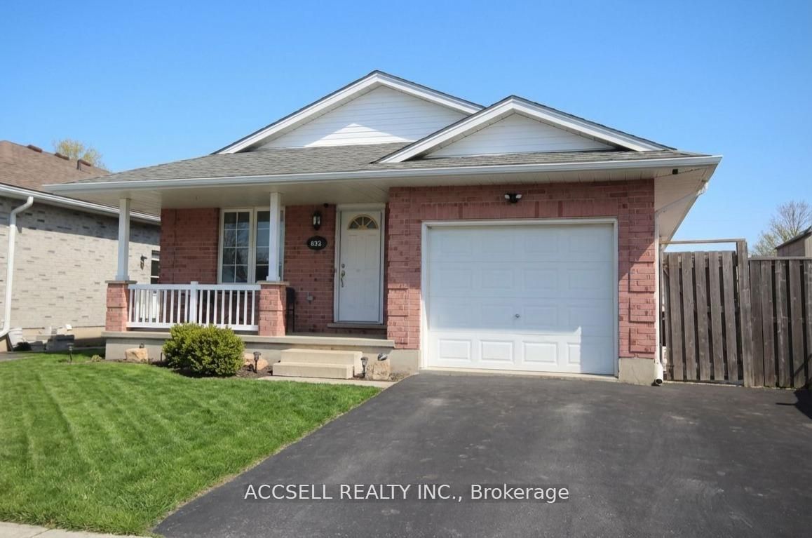 635 Highview Drive Property Photo 1