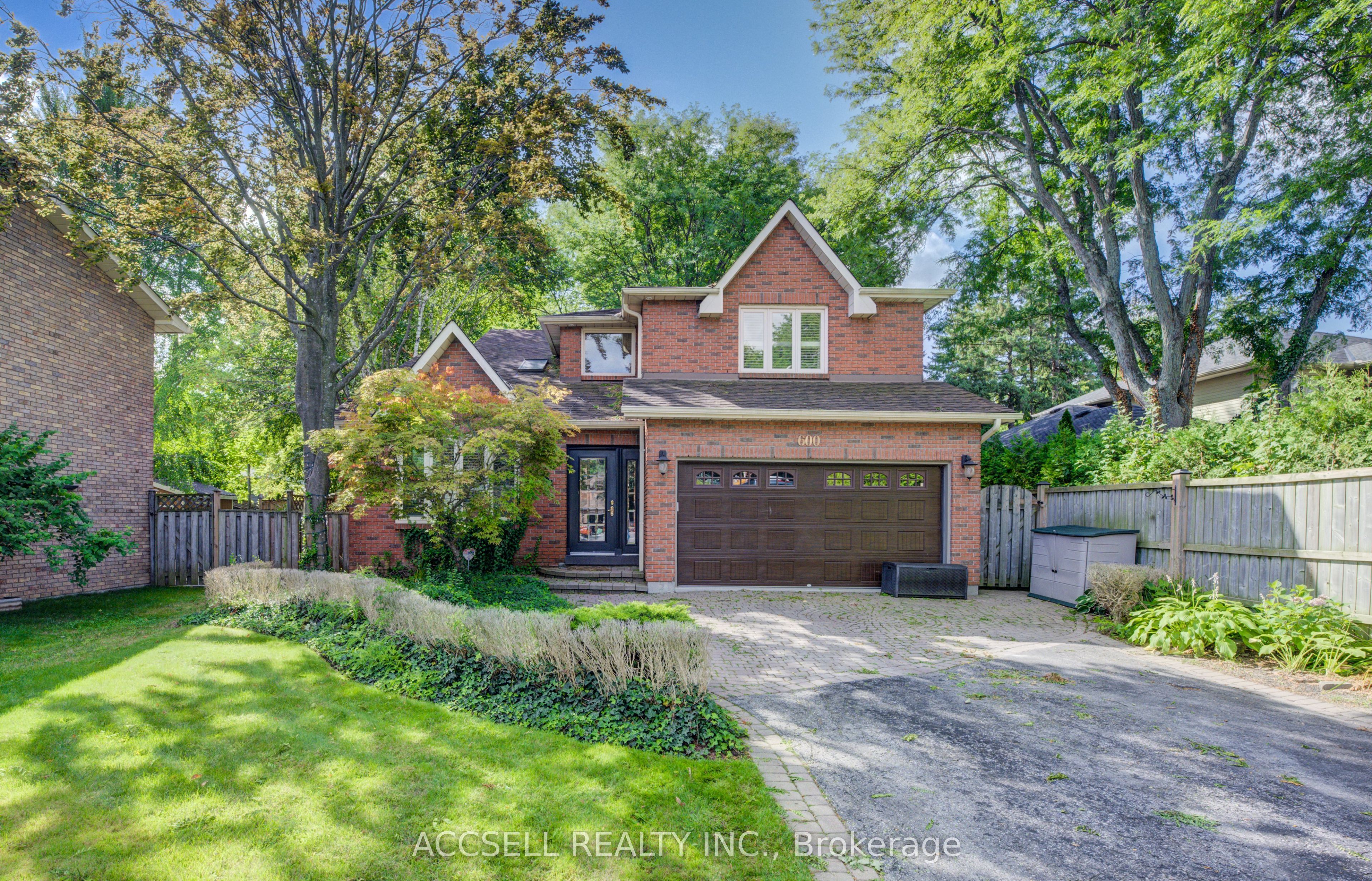 600 Highvalley Road Property Photo 1