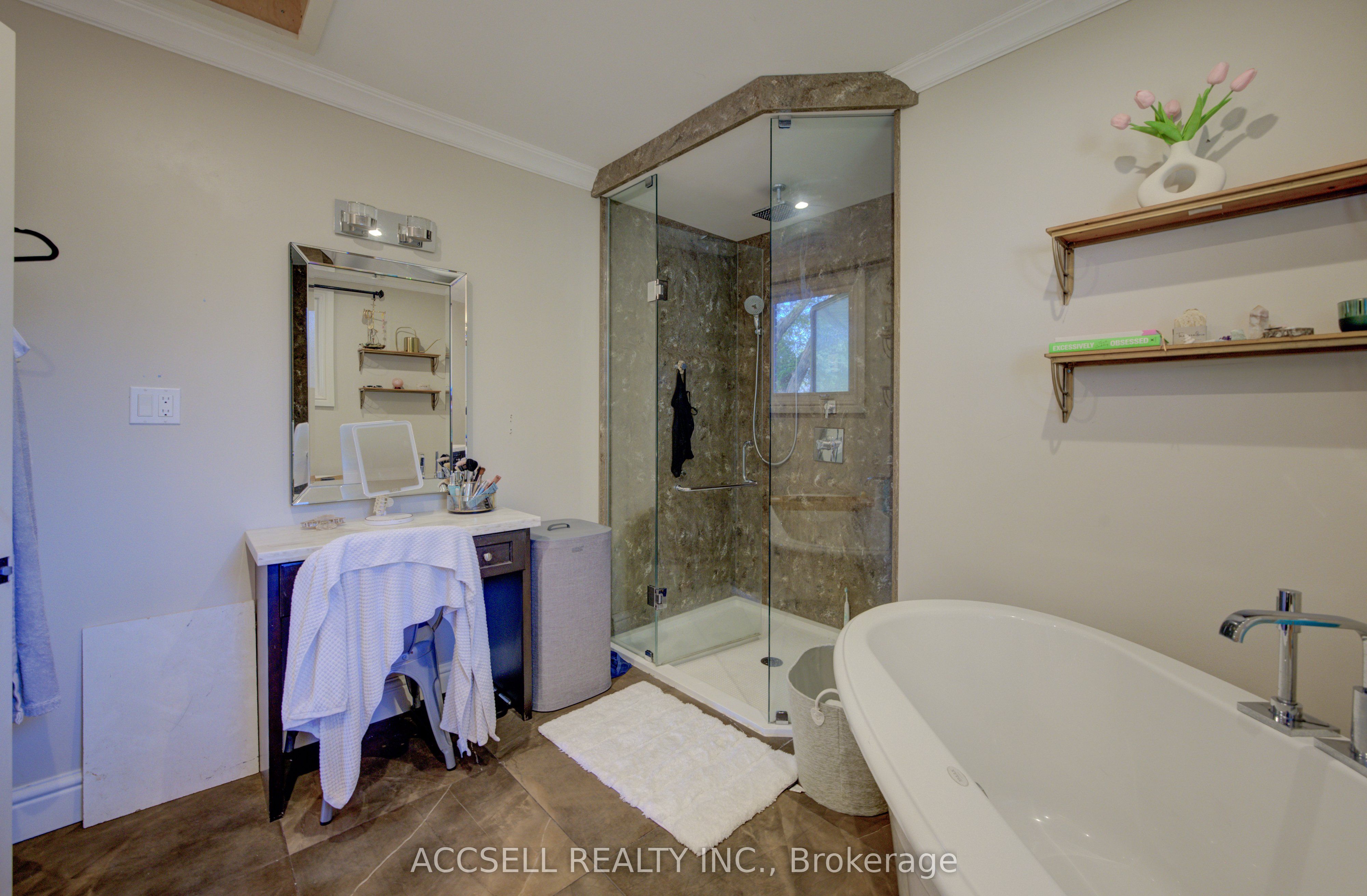 600 Highvalley Road Property Photo 20