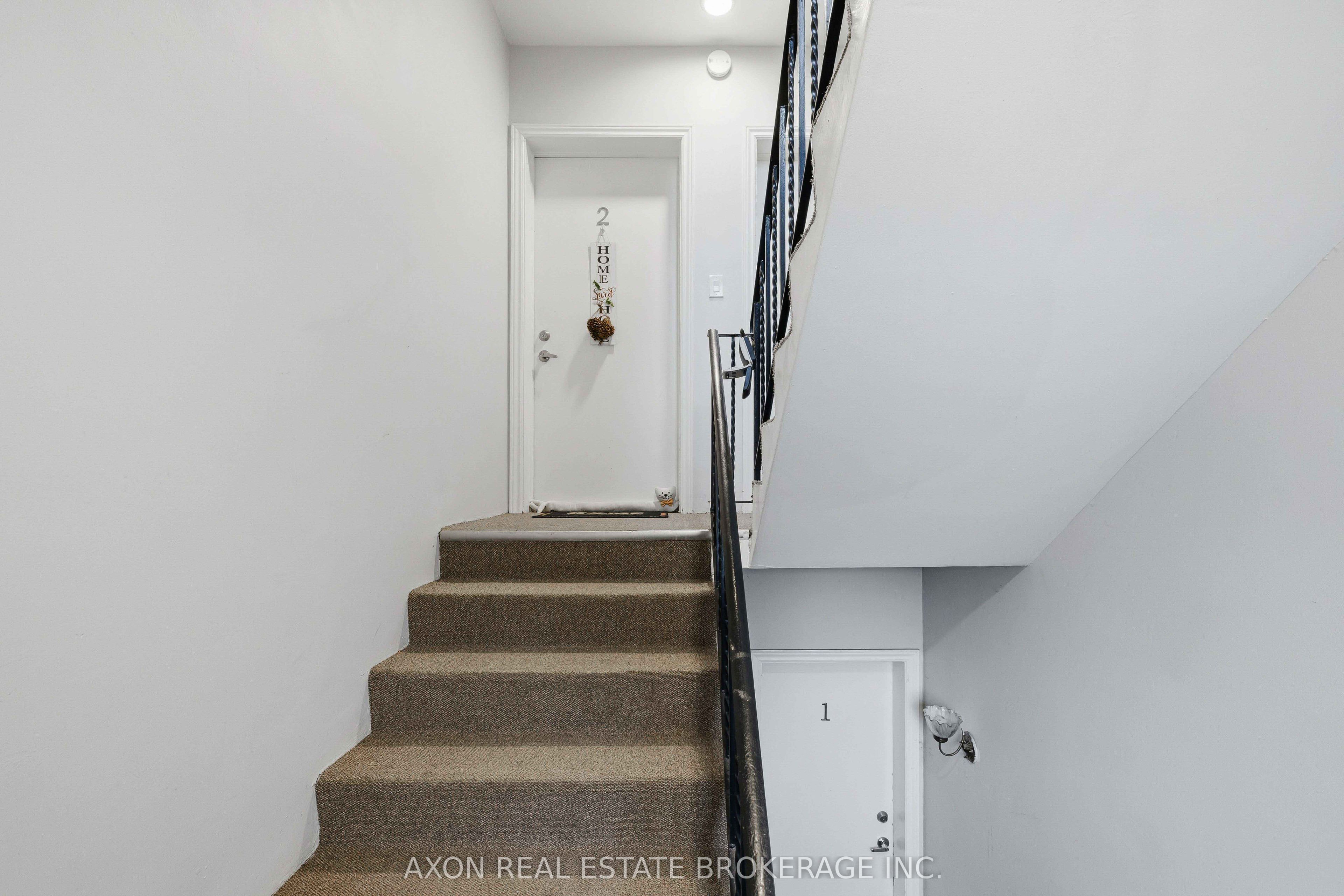 1028 Johnson Street Property Photo 6