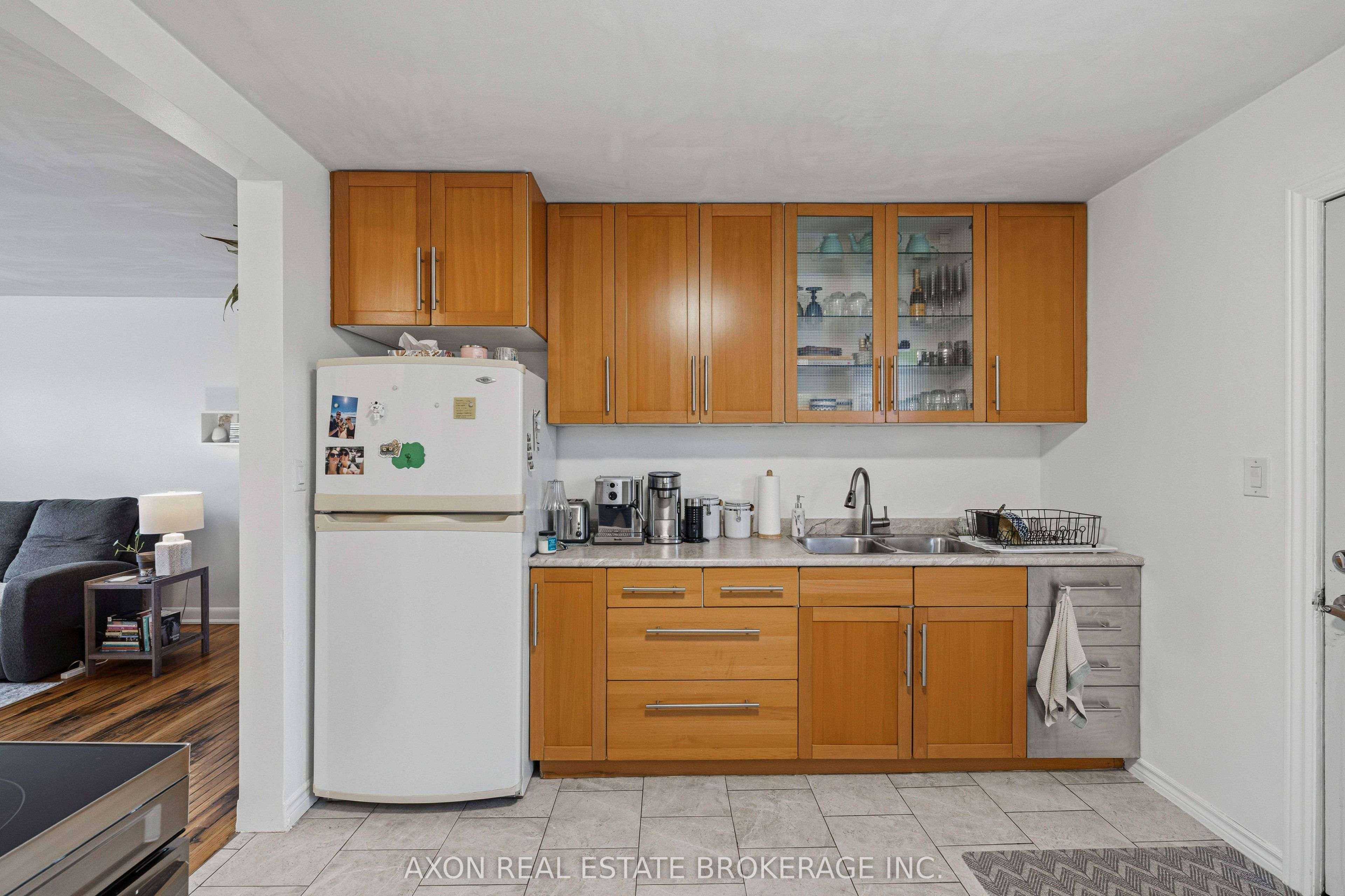 1028 Johnson Street Property Photo 26