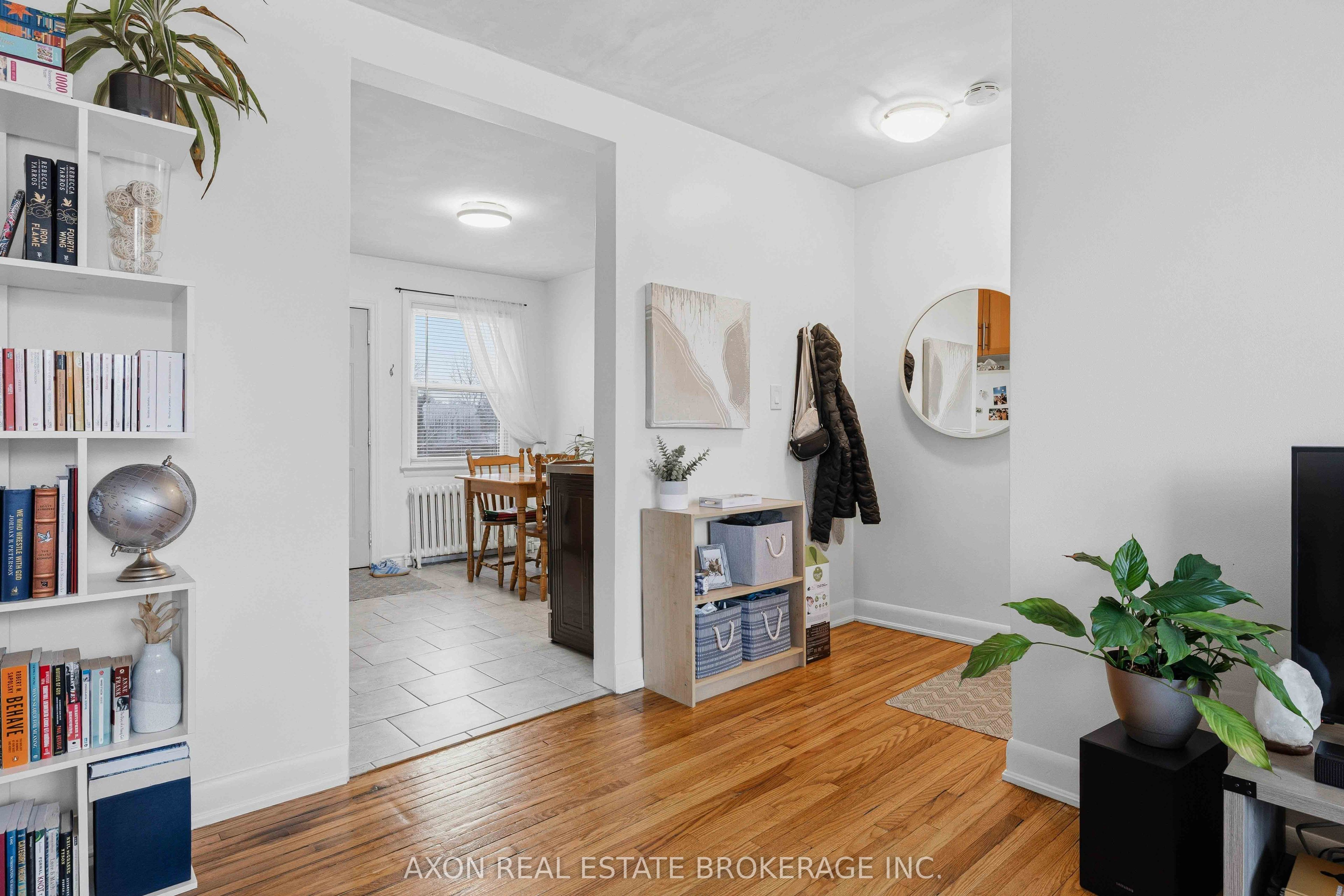 1028 Johnson Street Property Photo 32