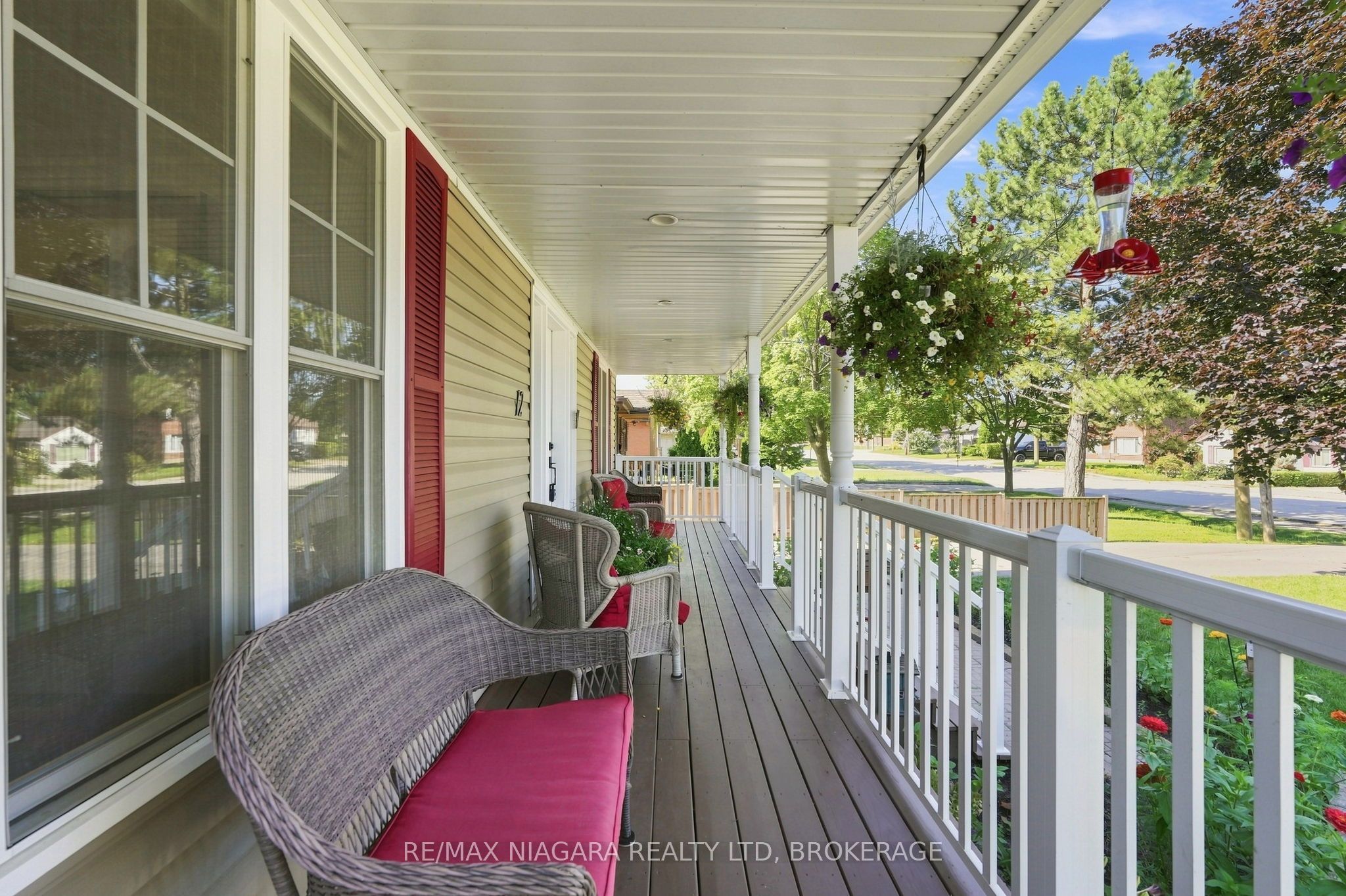 12 Lakeview Avenue Property Photo 5