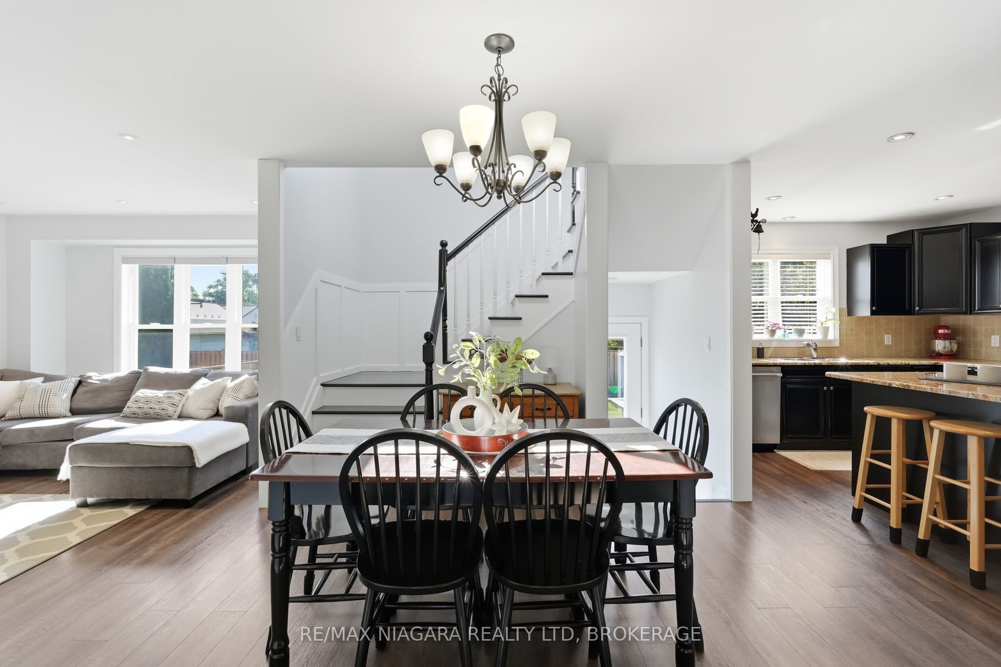 12 Lakeview Avenue Property Photo 13