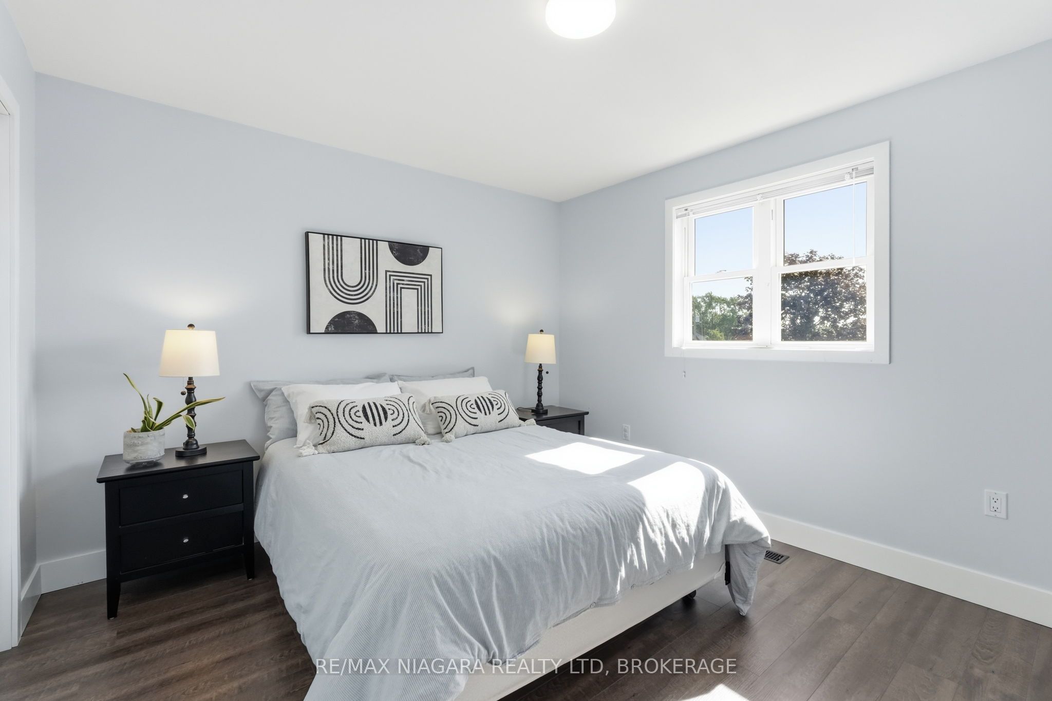 12 Lakeview Avenue Property Photo 20