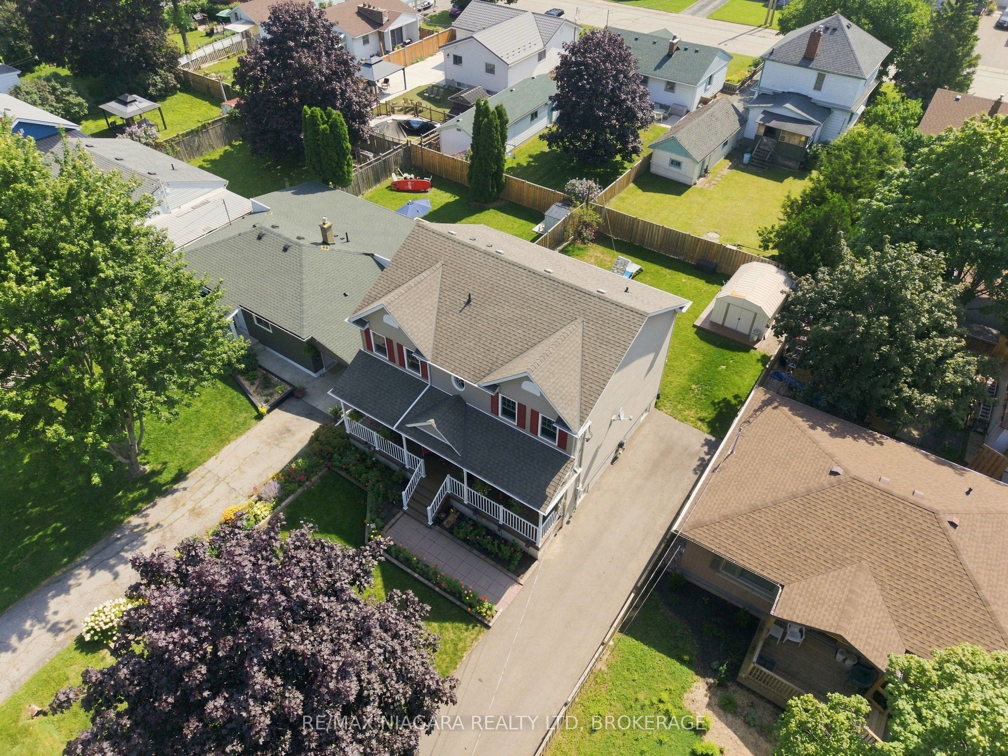 12 Lakeview Avenue Property Photo 37
