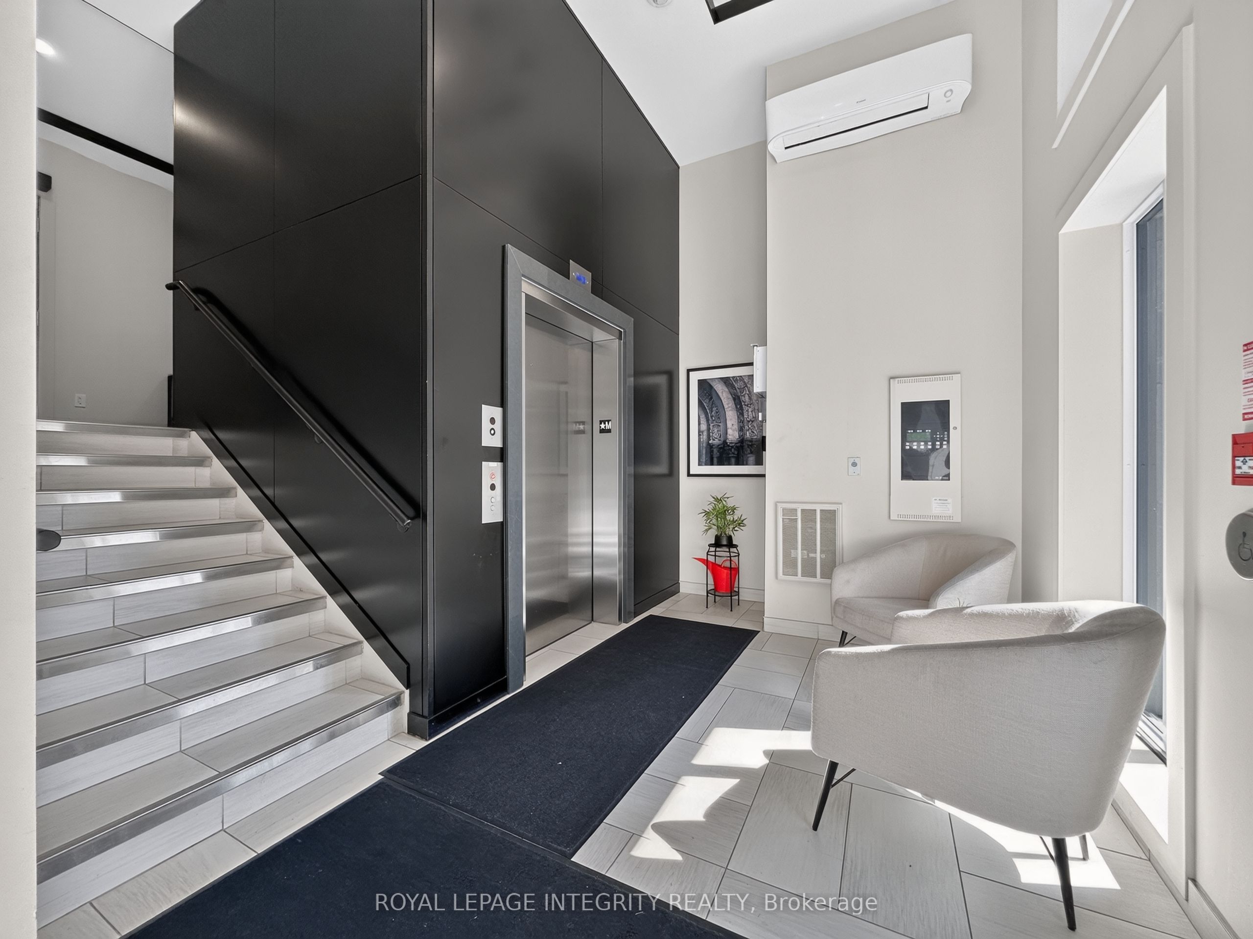 100 Cortile Private 303 Property Photo 4