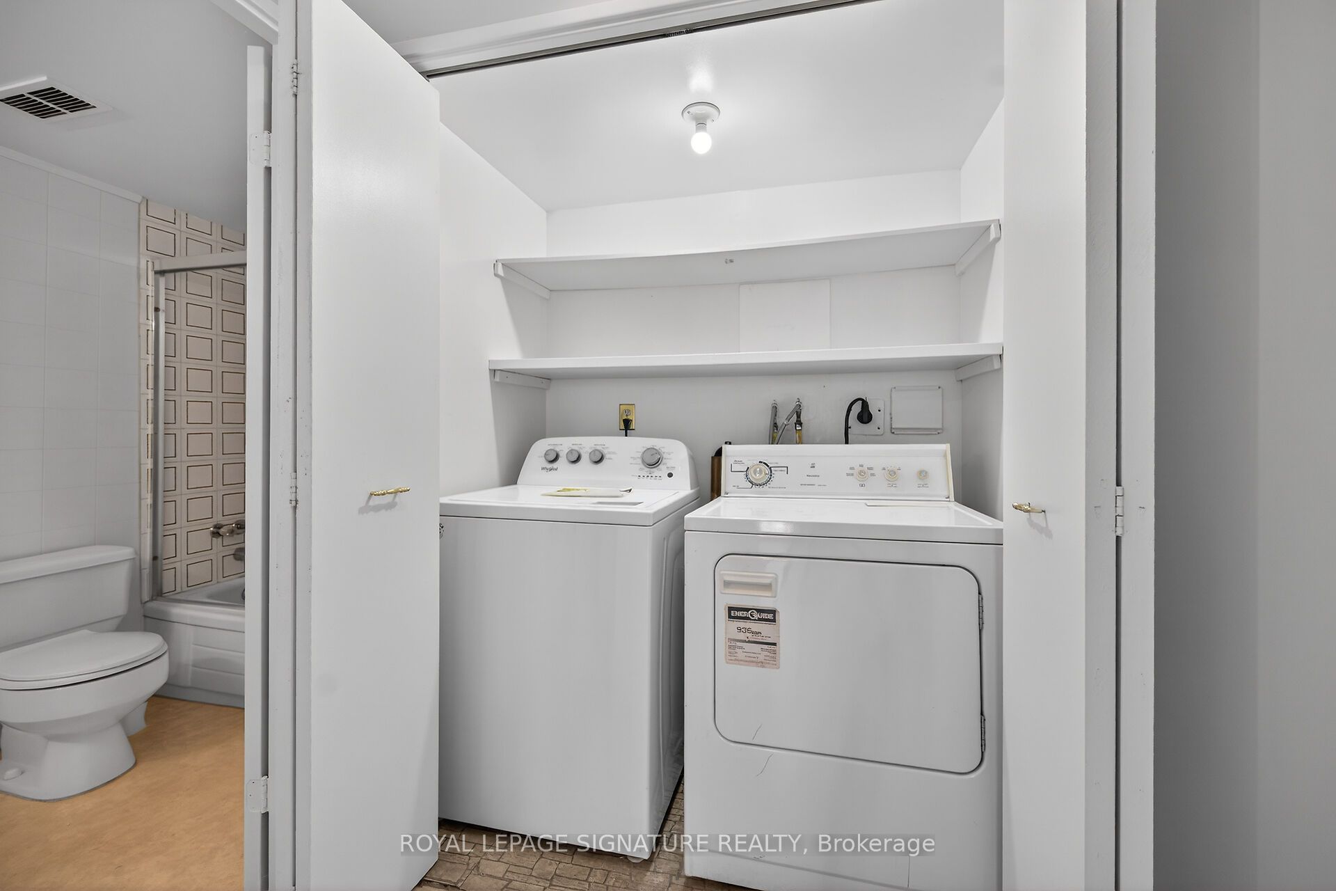 301 Frances Avenue 907 Property Photo 24