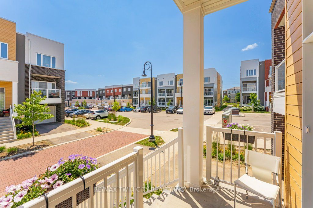 3 Visionary Avenue Property Photo 8