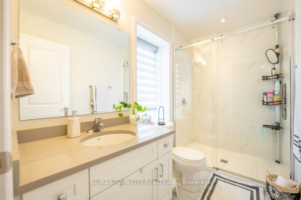 3 Visionary Avenue Property Photo 13