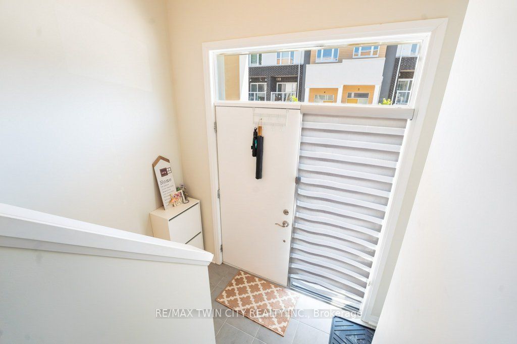 3 Visionary Avenue Property Photo 27