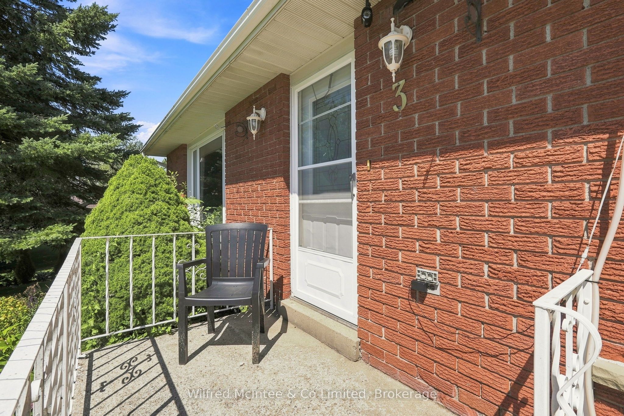 3 Bradley Street Property Photo 7