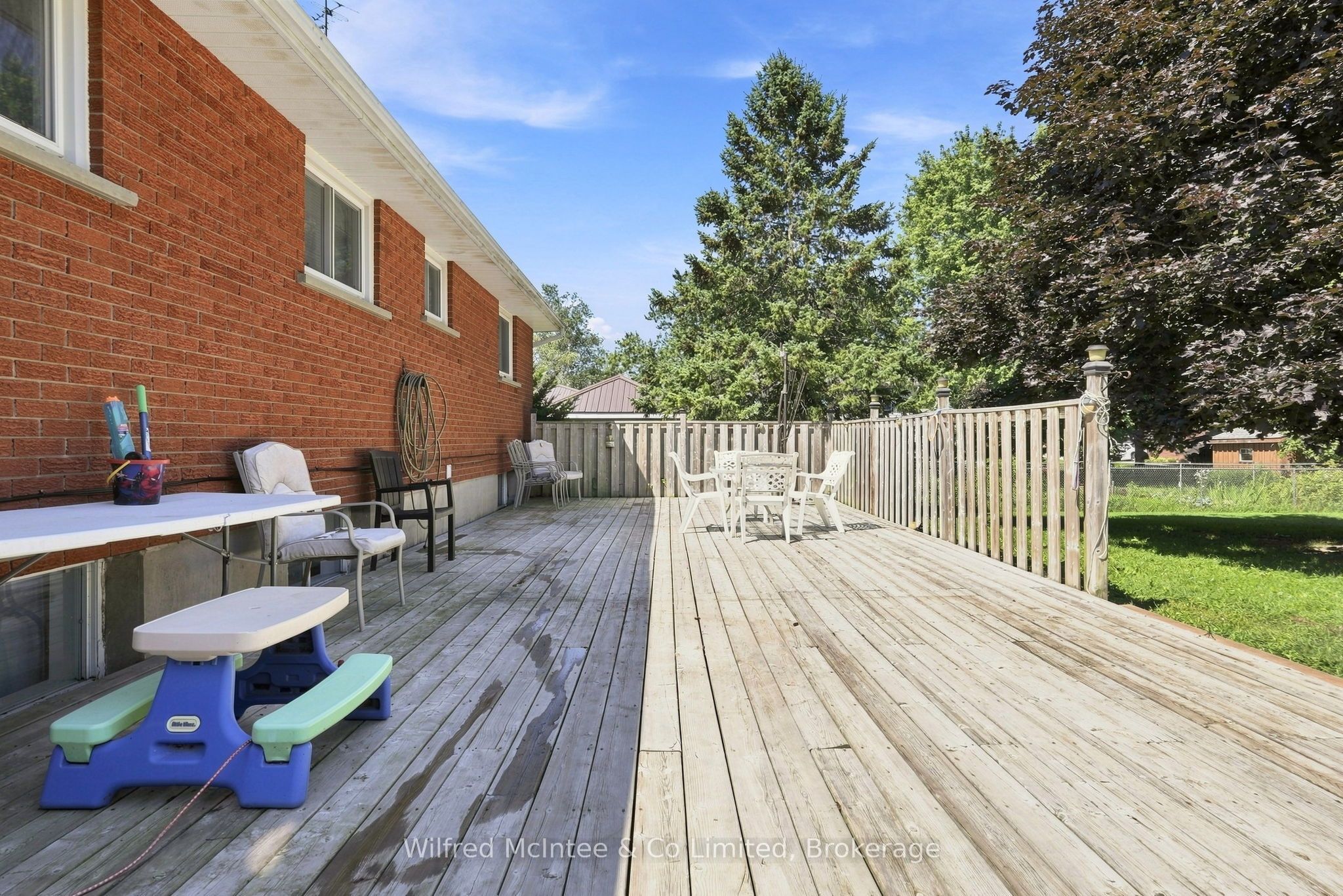 3 Bradley Street Property Photo 31