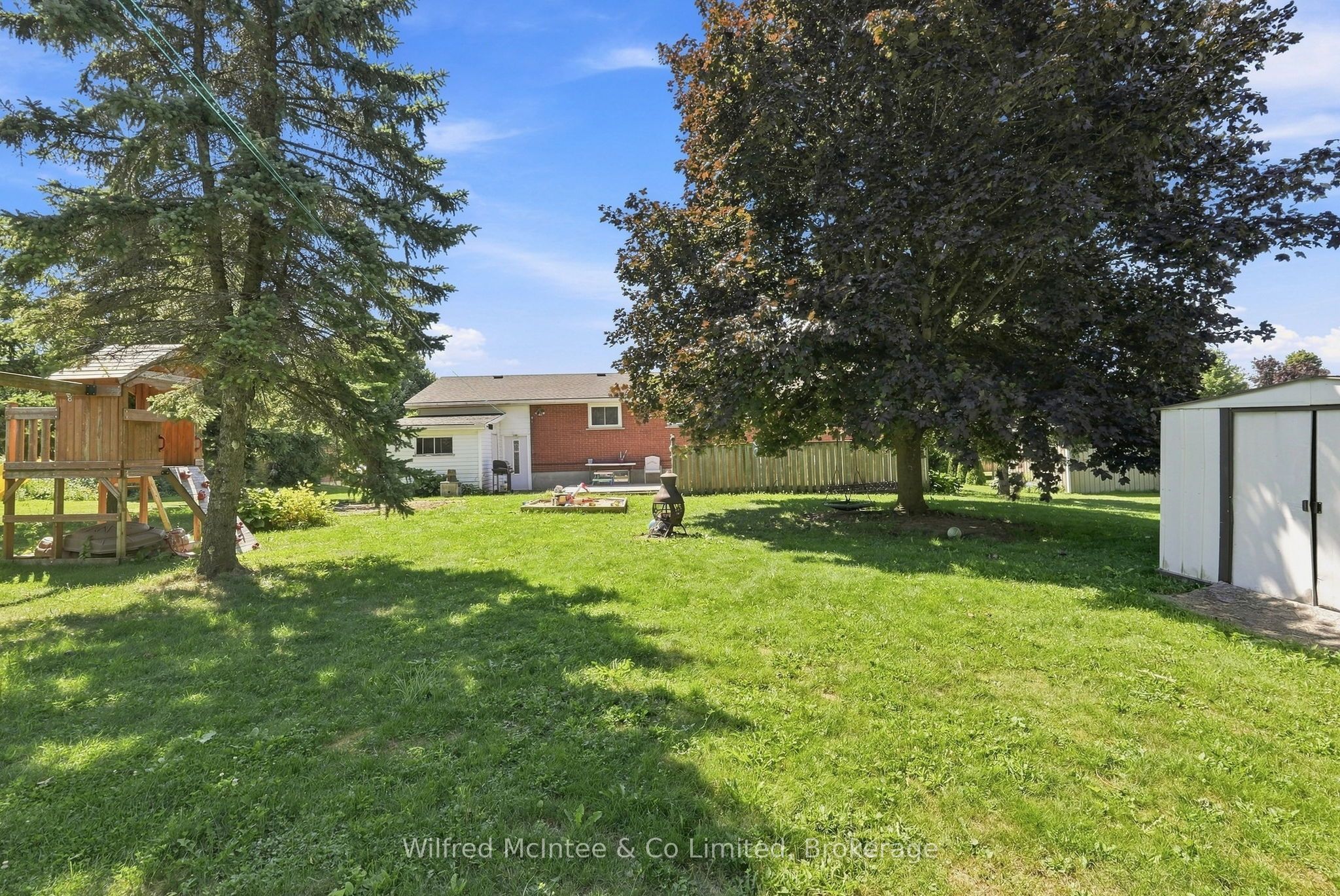 3 Bradley Street Property Photo 35