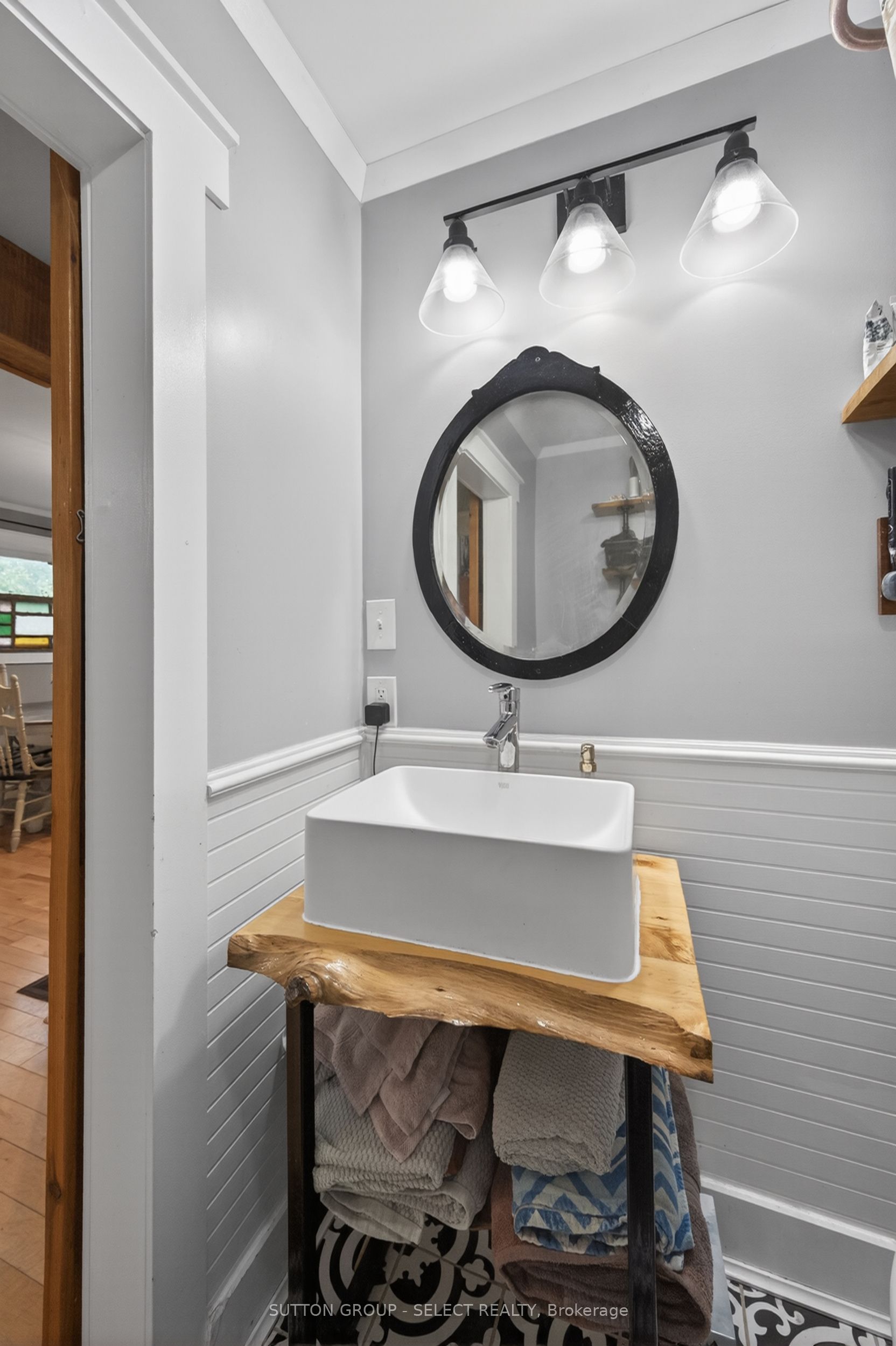 152 Elm Street Property Photo 14