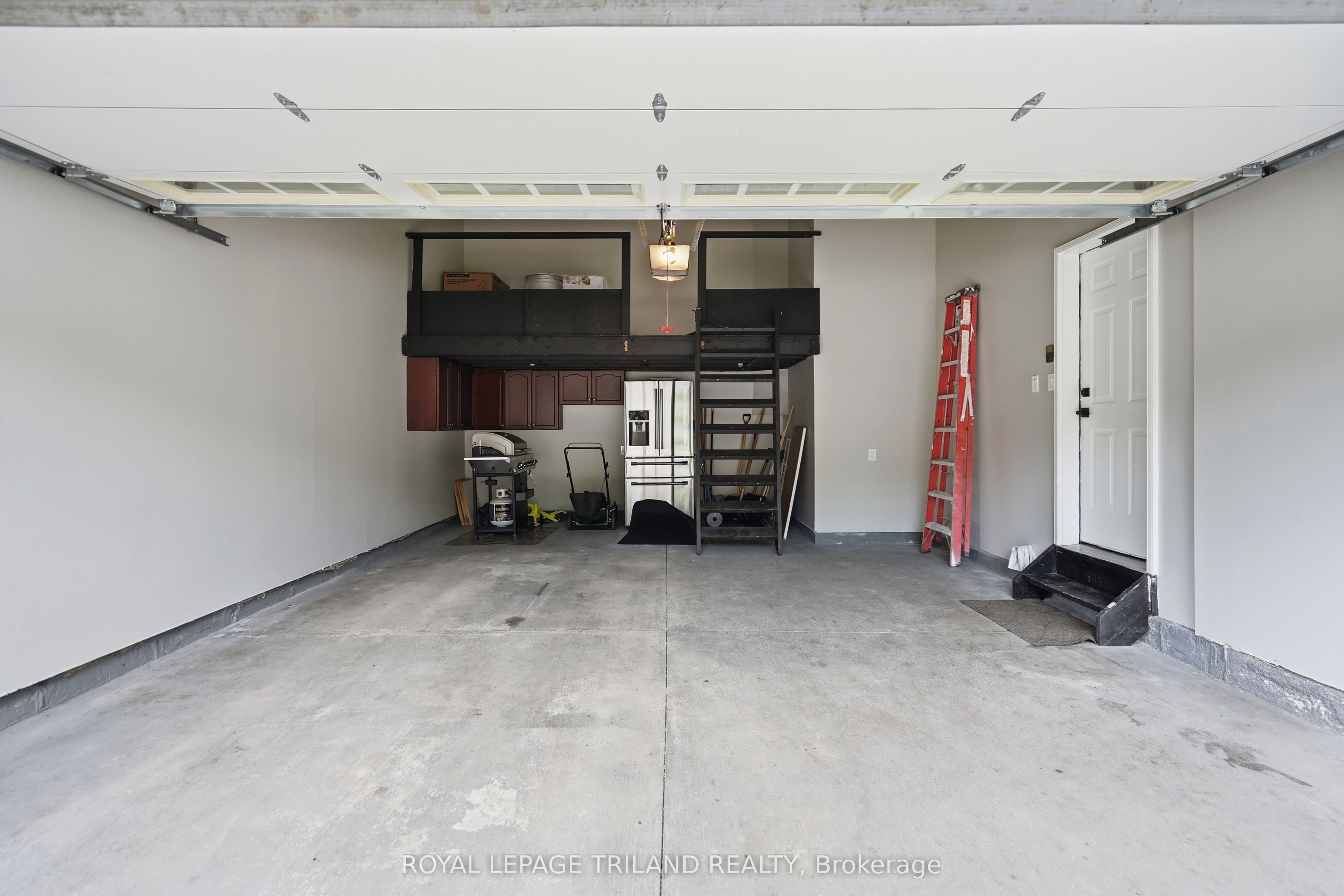 74 Kennedy Place Property Photo 32
