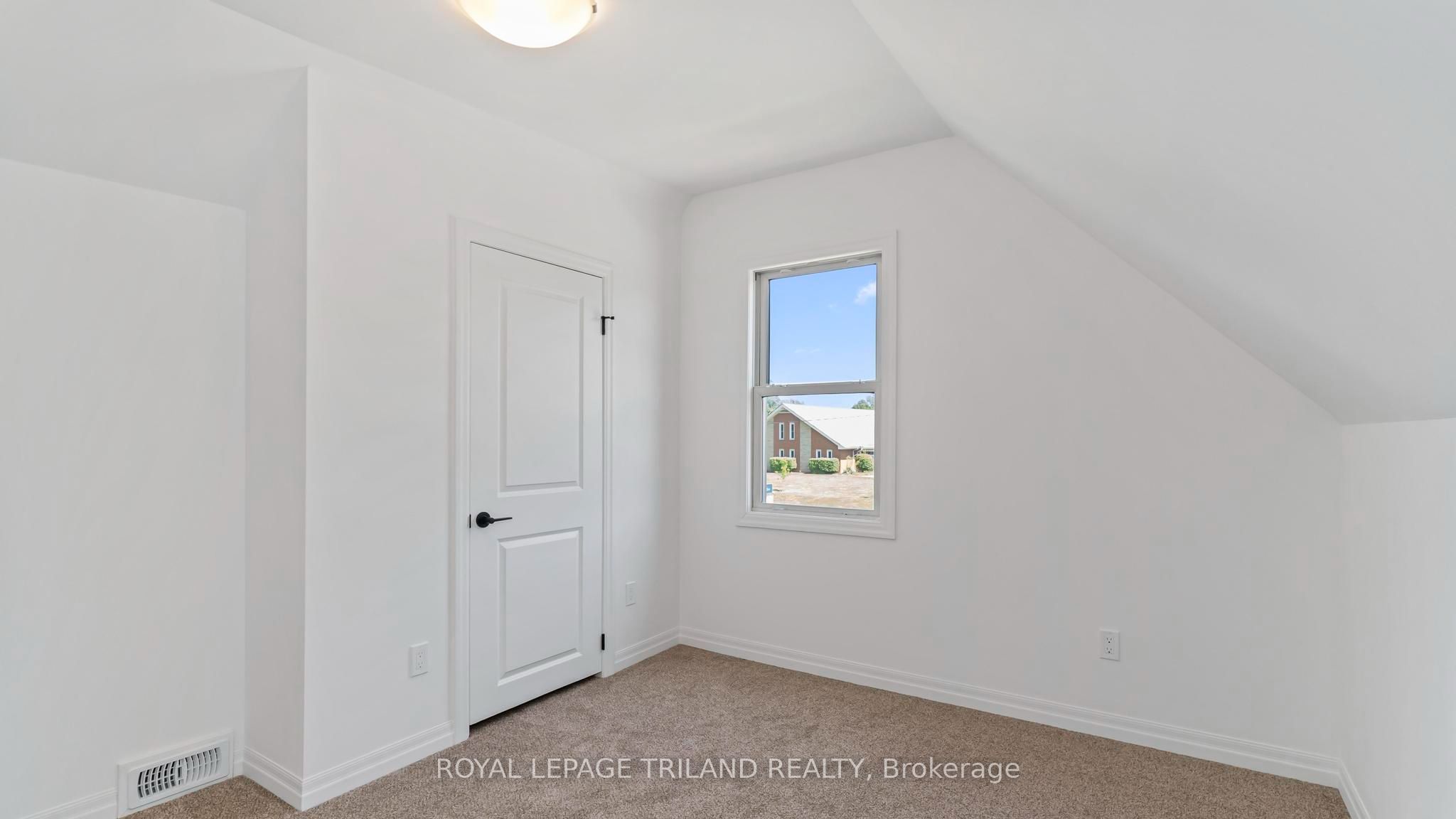114 Fairview Avenue Property Photo 29