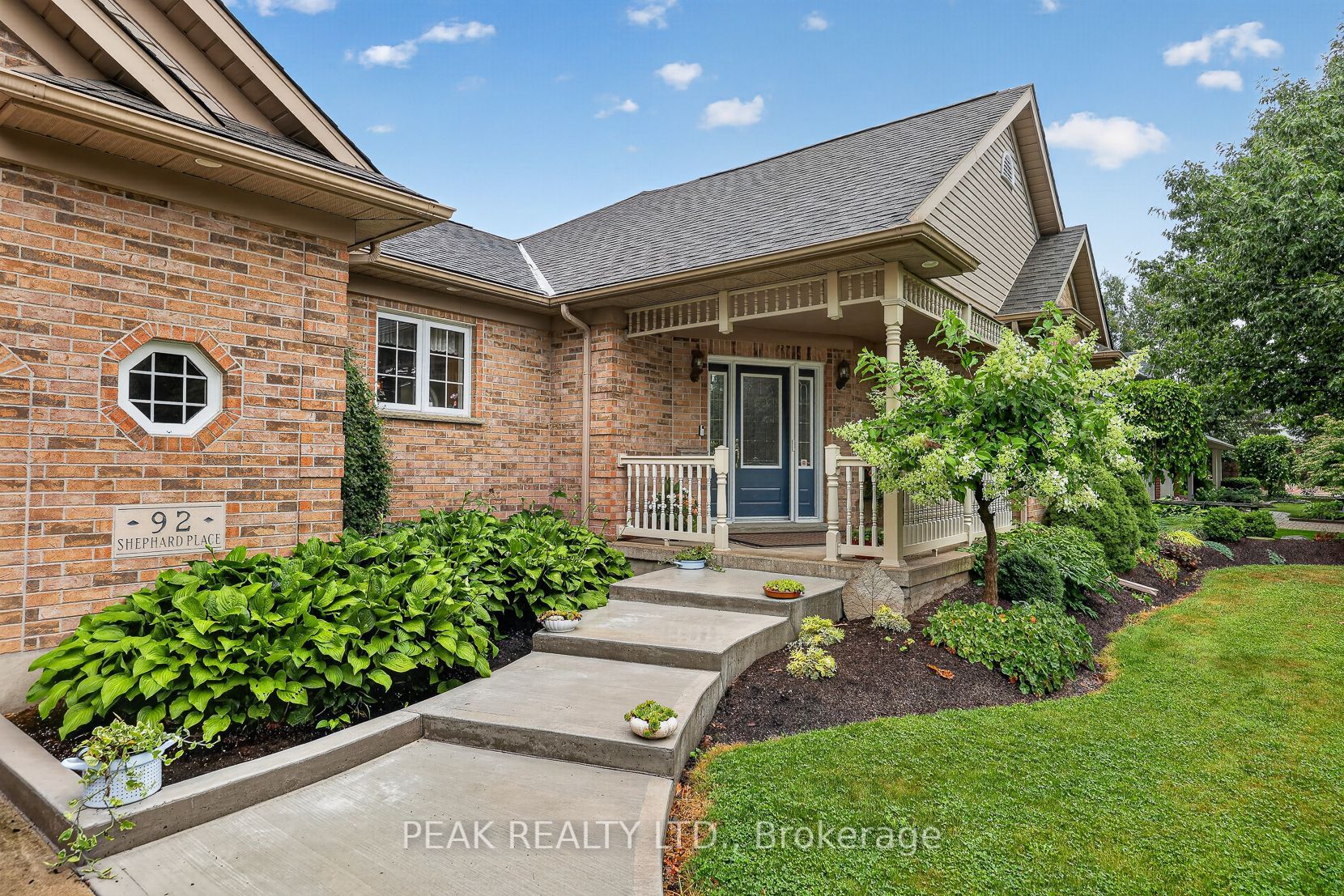 92 Shephard Place Property Photo 2
