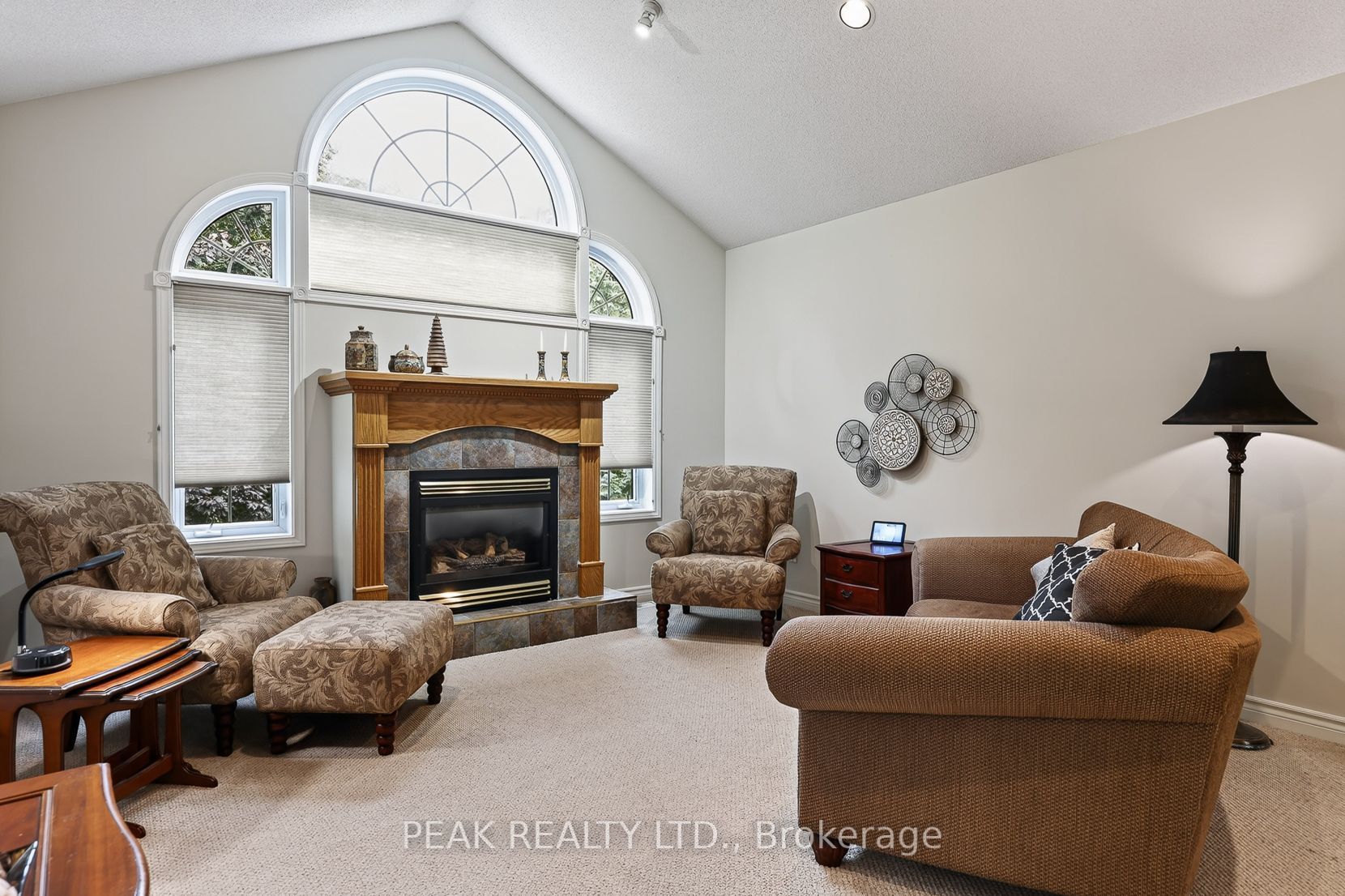 92 Shephard Place Property Photo 6