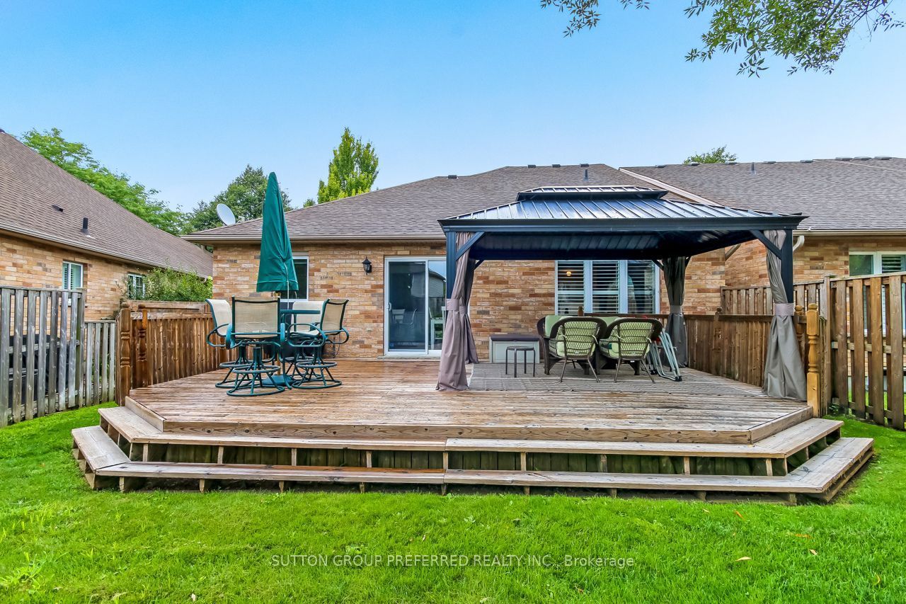 857 Silversmith Street Property Photo 22