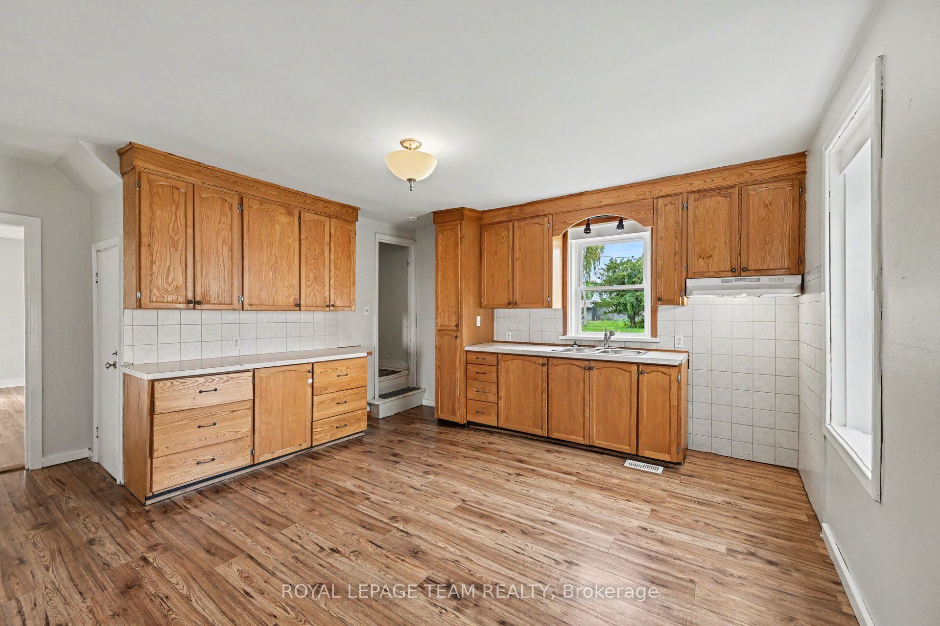 10526 Van Allen Road Property Photo 6