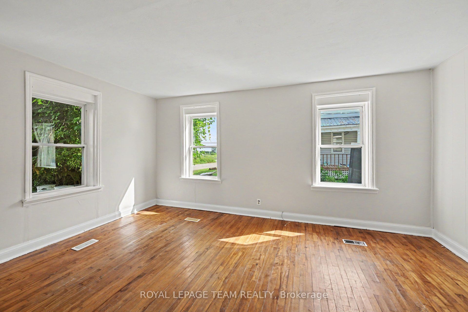 10526 Van Allen Road Property Photo 10