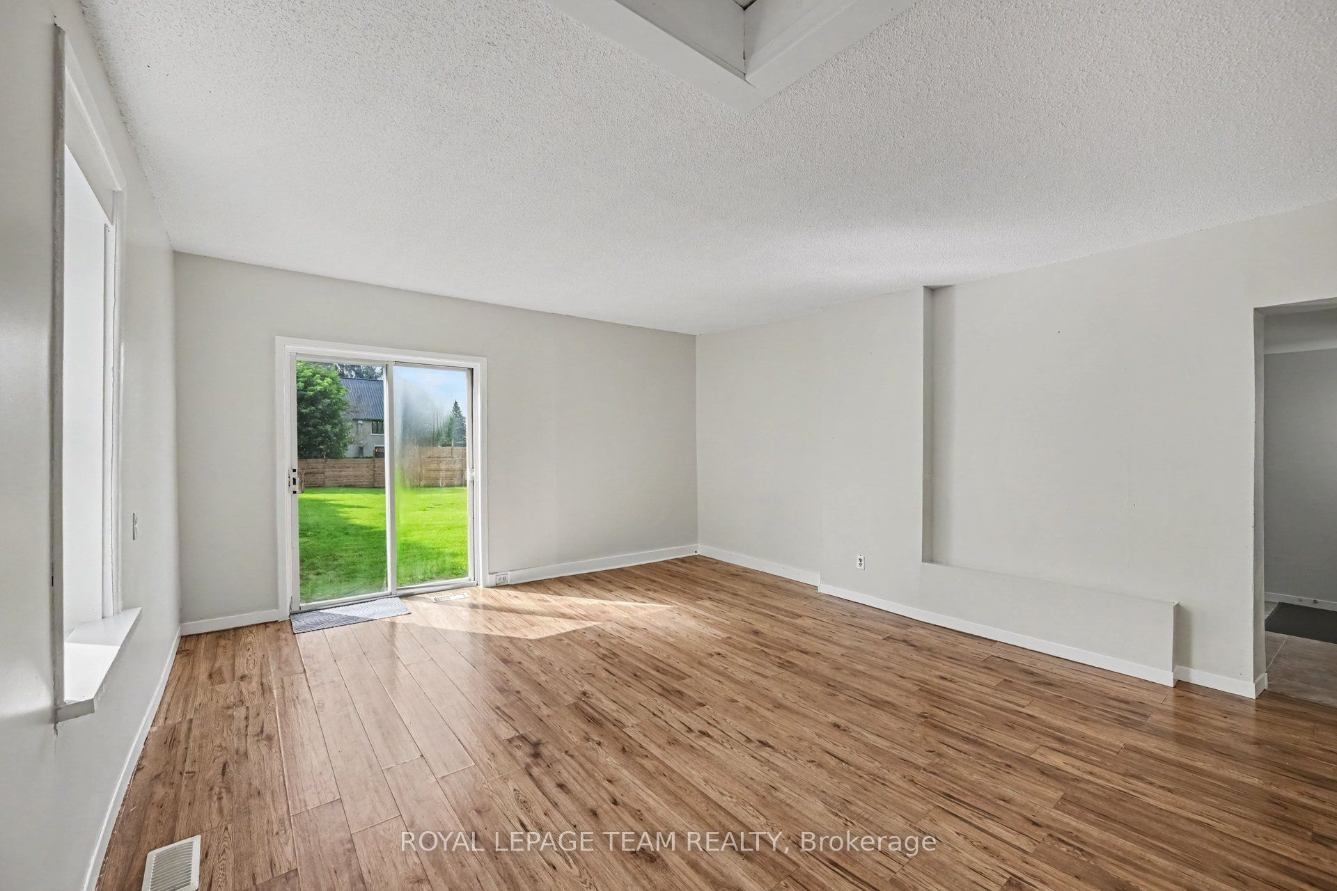 10526 Van Allen Road Property Photo 13