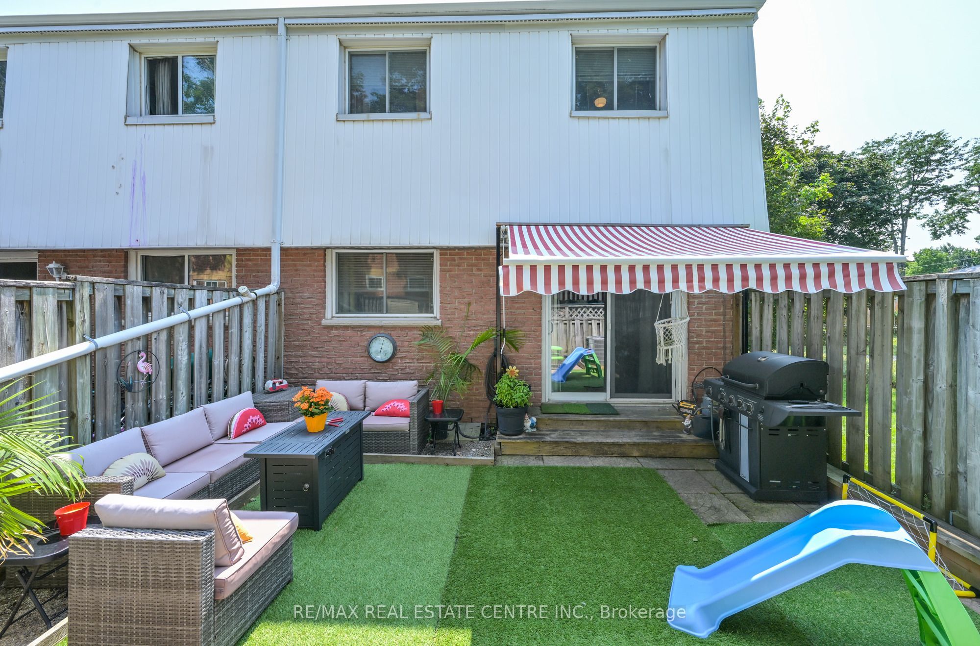 325 William Street 1 Property Photo 27