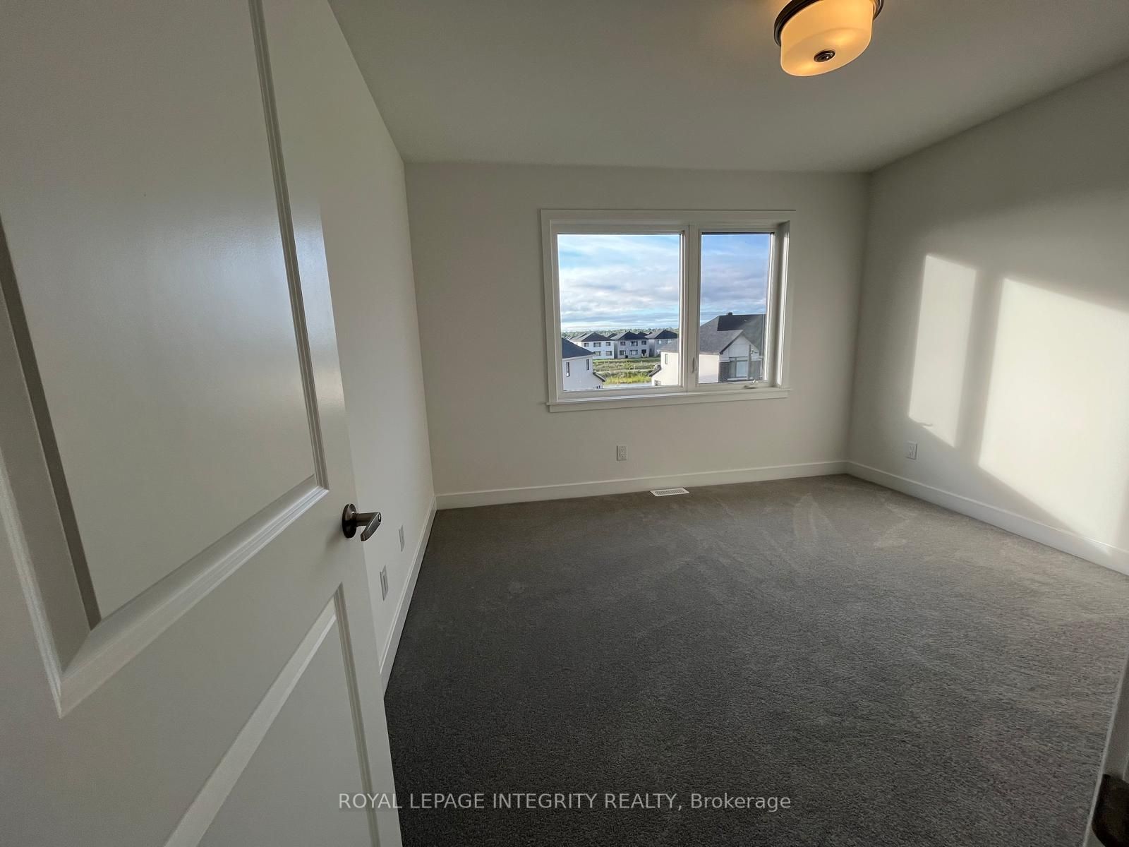 552 Tahoe Heights Property Photo 10