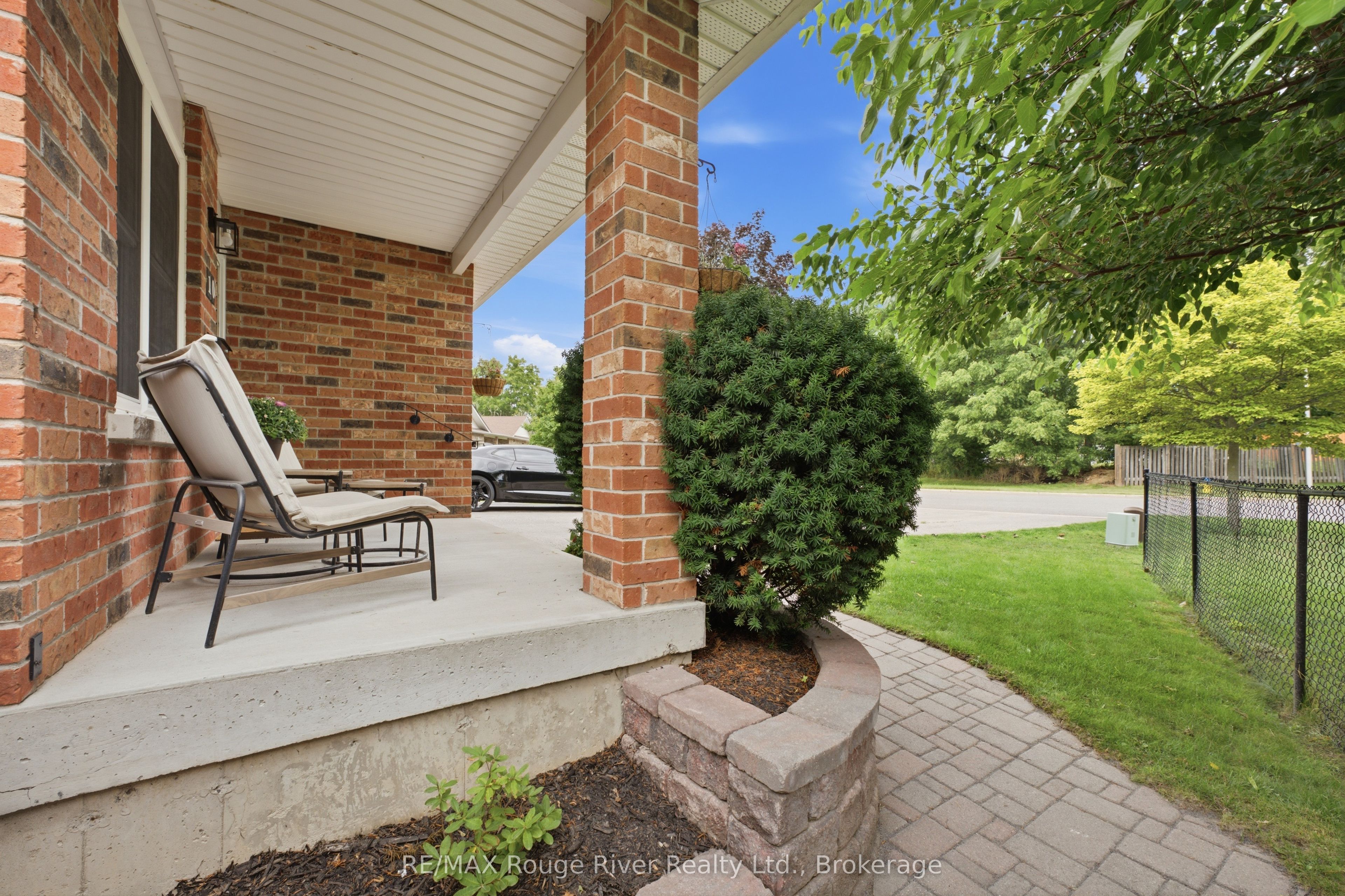 10 Talbot Drive Property Photo 4