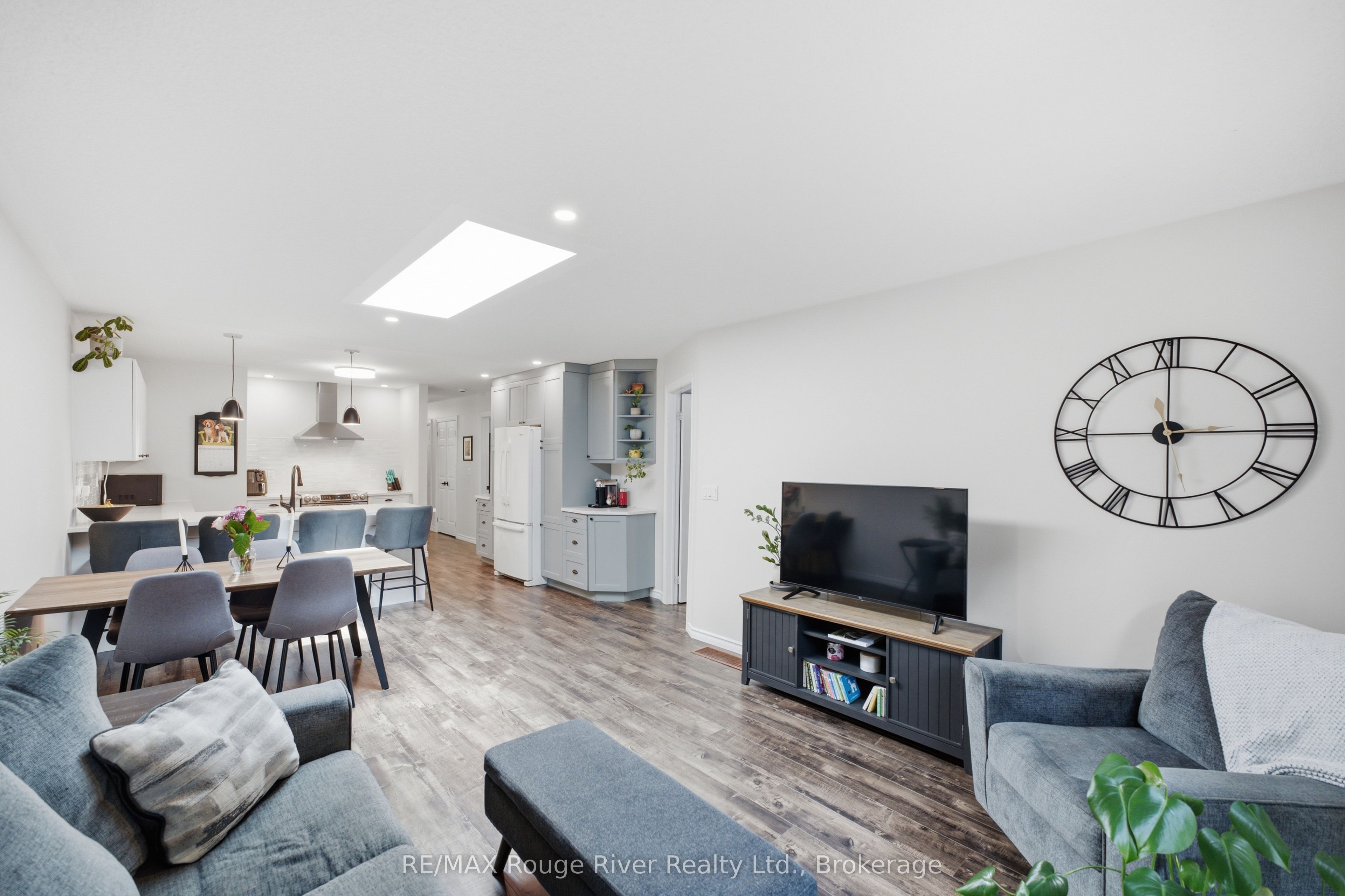 10 Talbot Drive Property Photo 13