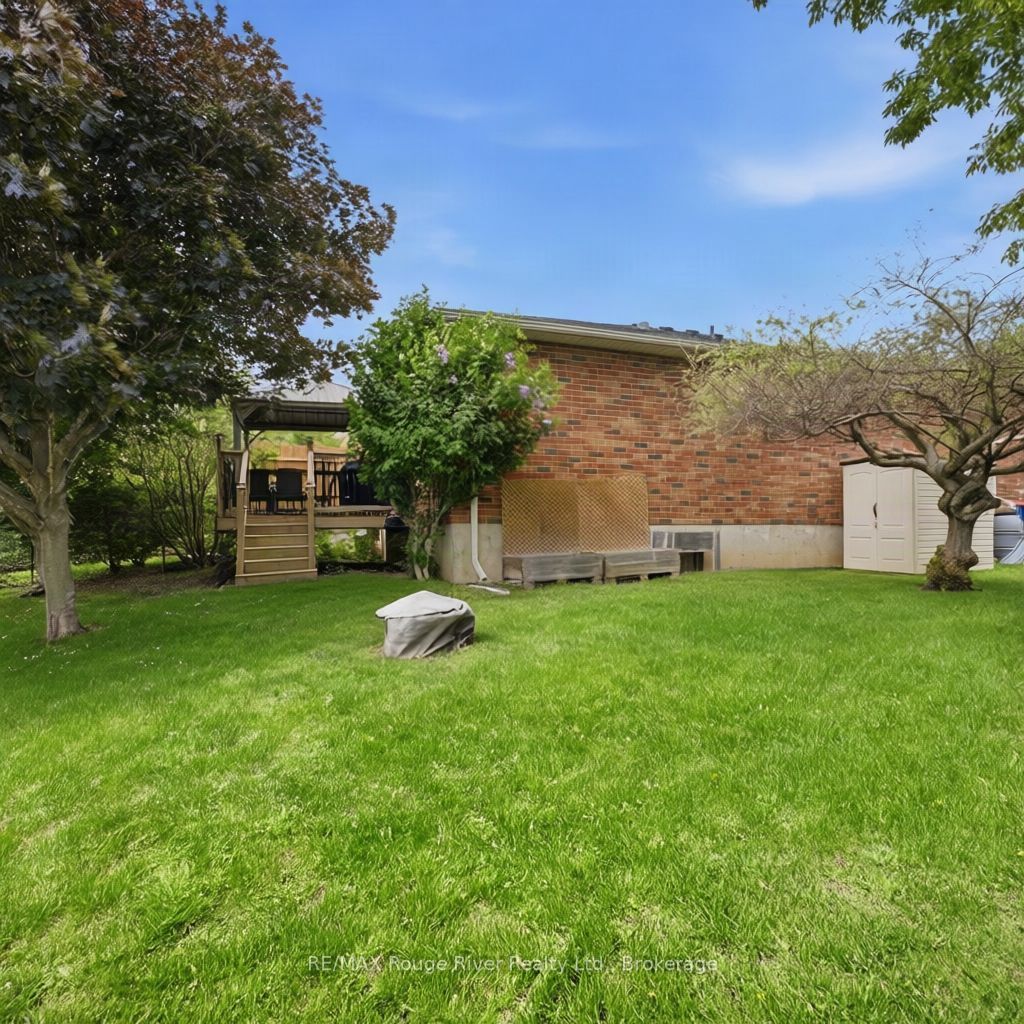 10 Talbot Drive Property Photo 30