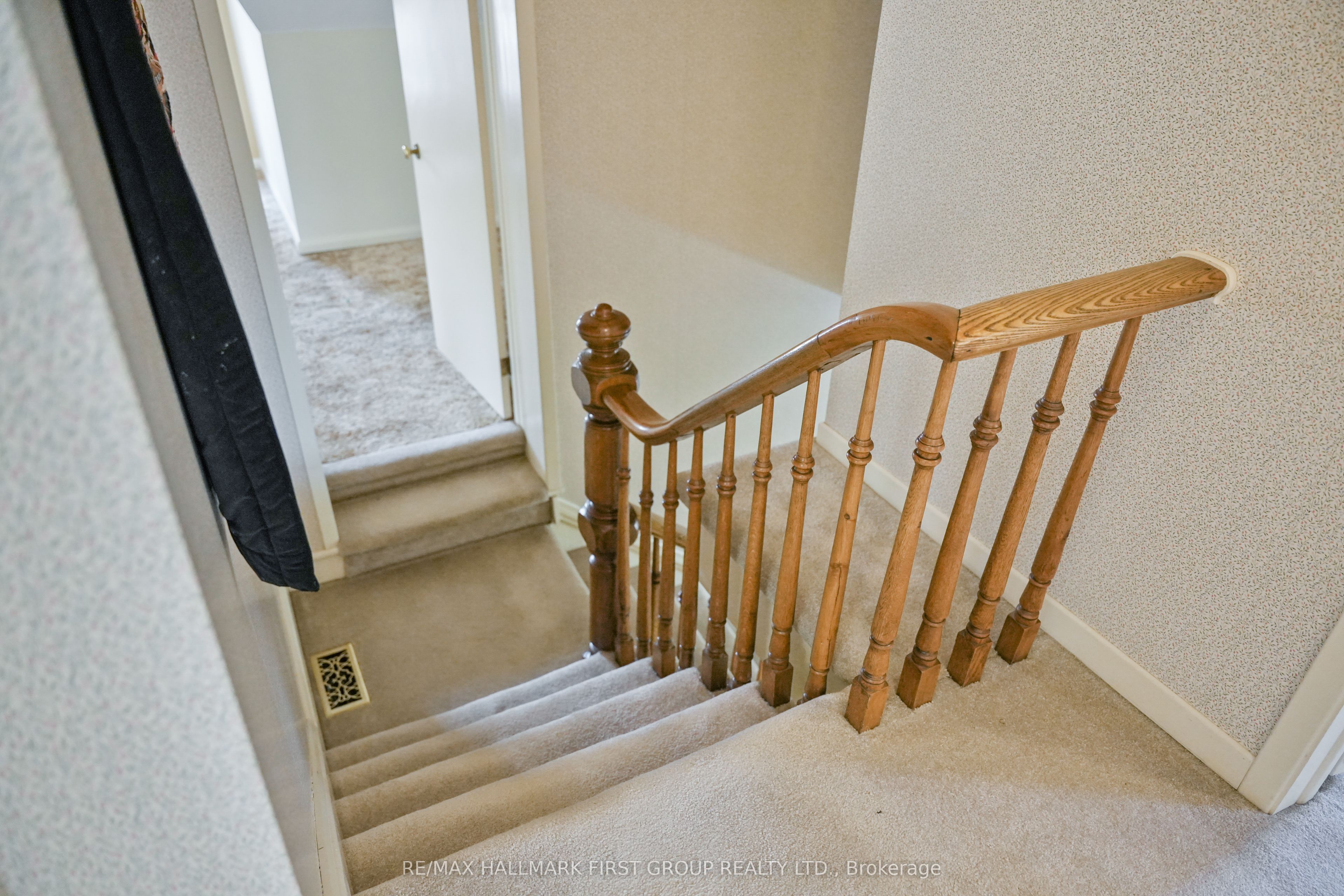 20 Kensington Avenue Property Photo 33