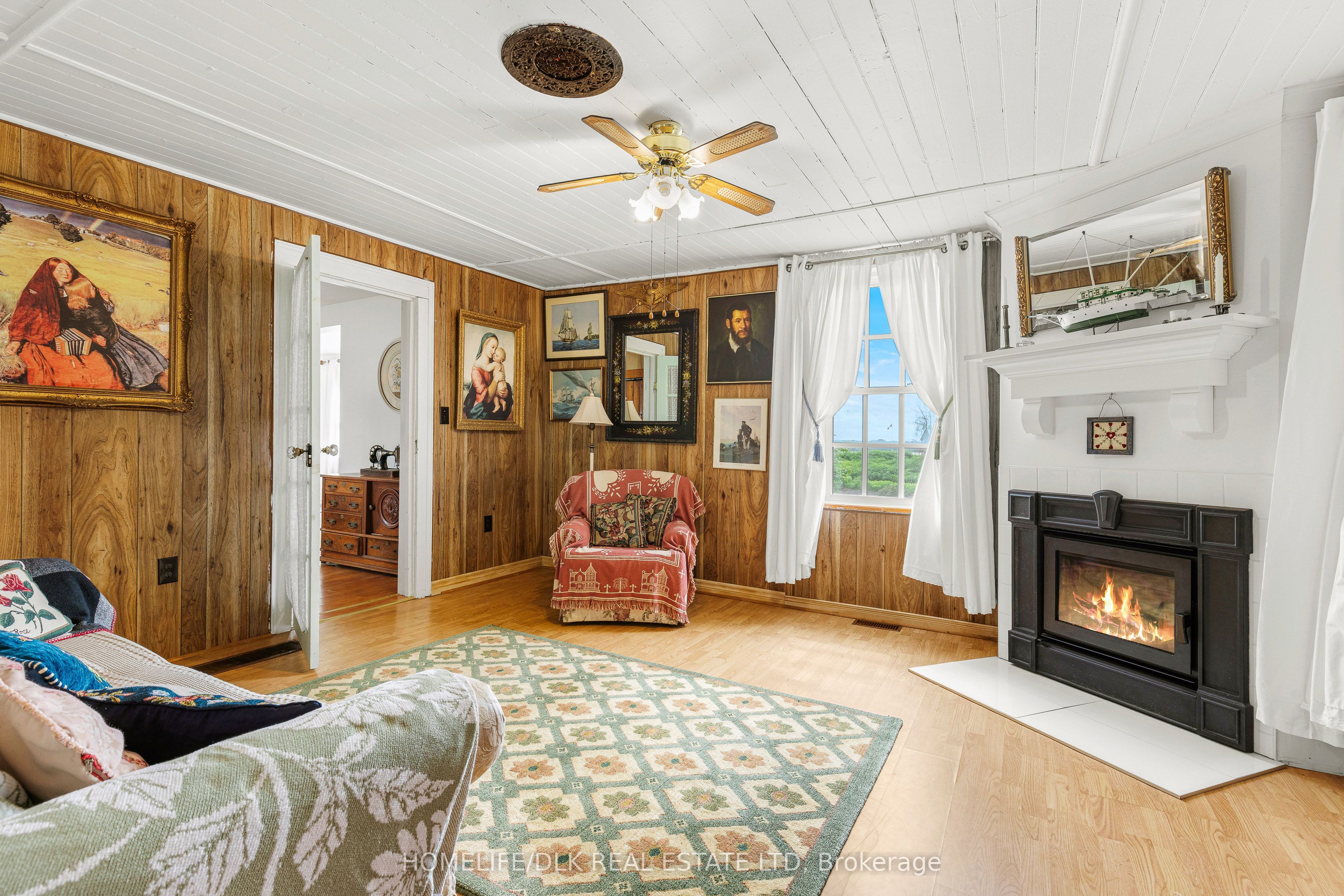 415 2 Highway S Property Photo 15