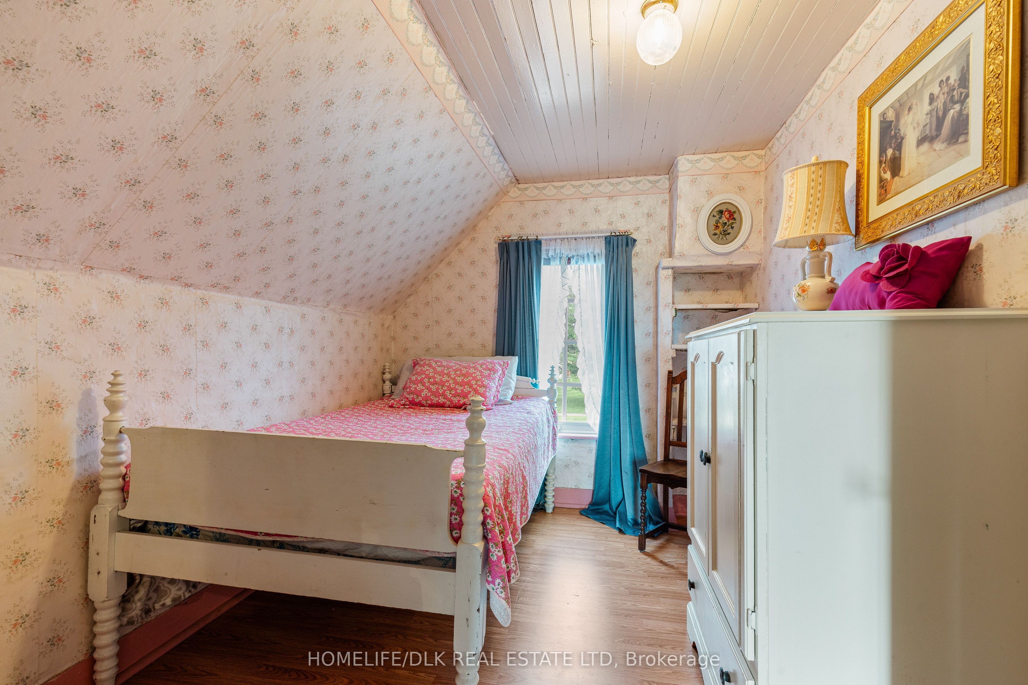 415 2 Highway S Property Photo 19
