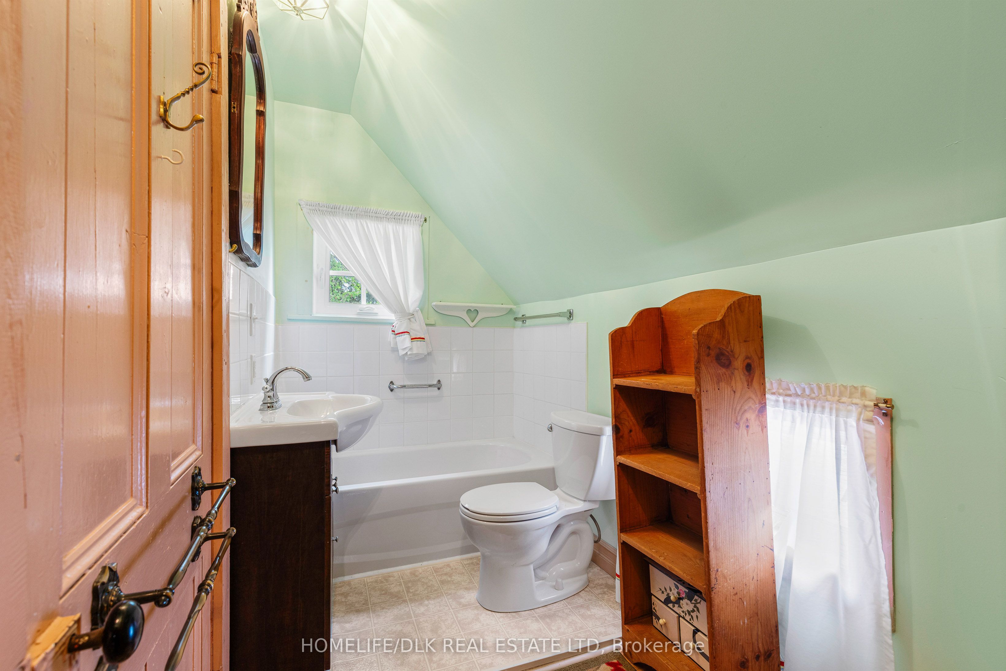 415 2 Highway S Property Photo 20
