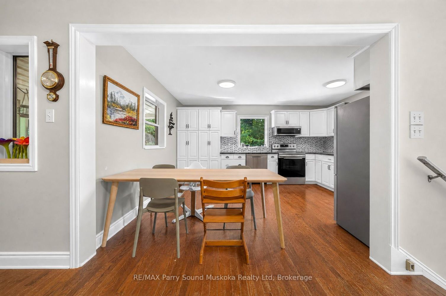 8 Mountain Basin Drive Property Photo 6