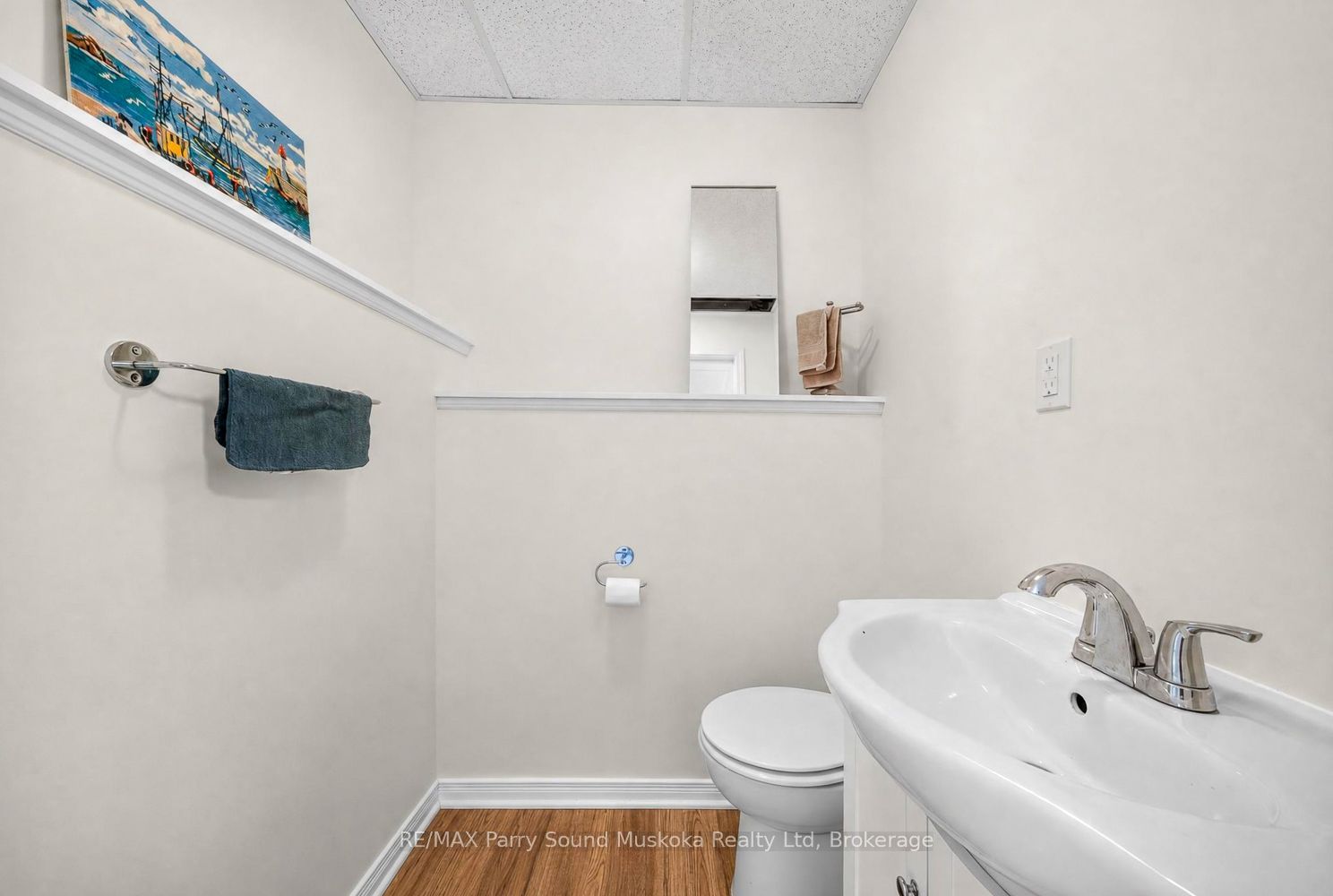 8 Mountain Basin Drive Property Photo 25