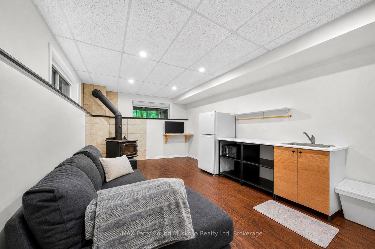 8 Mountain Basin Drive Property Photo 29