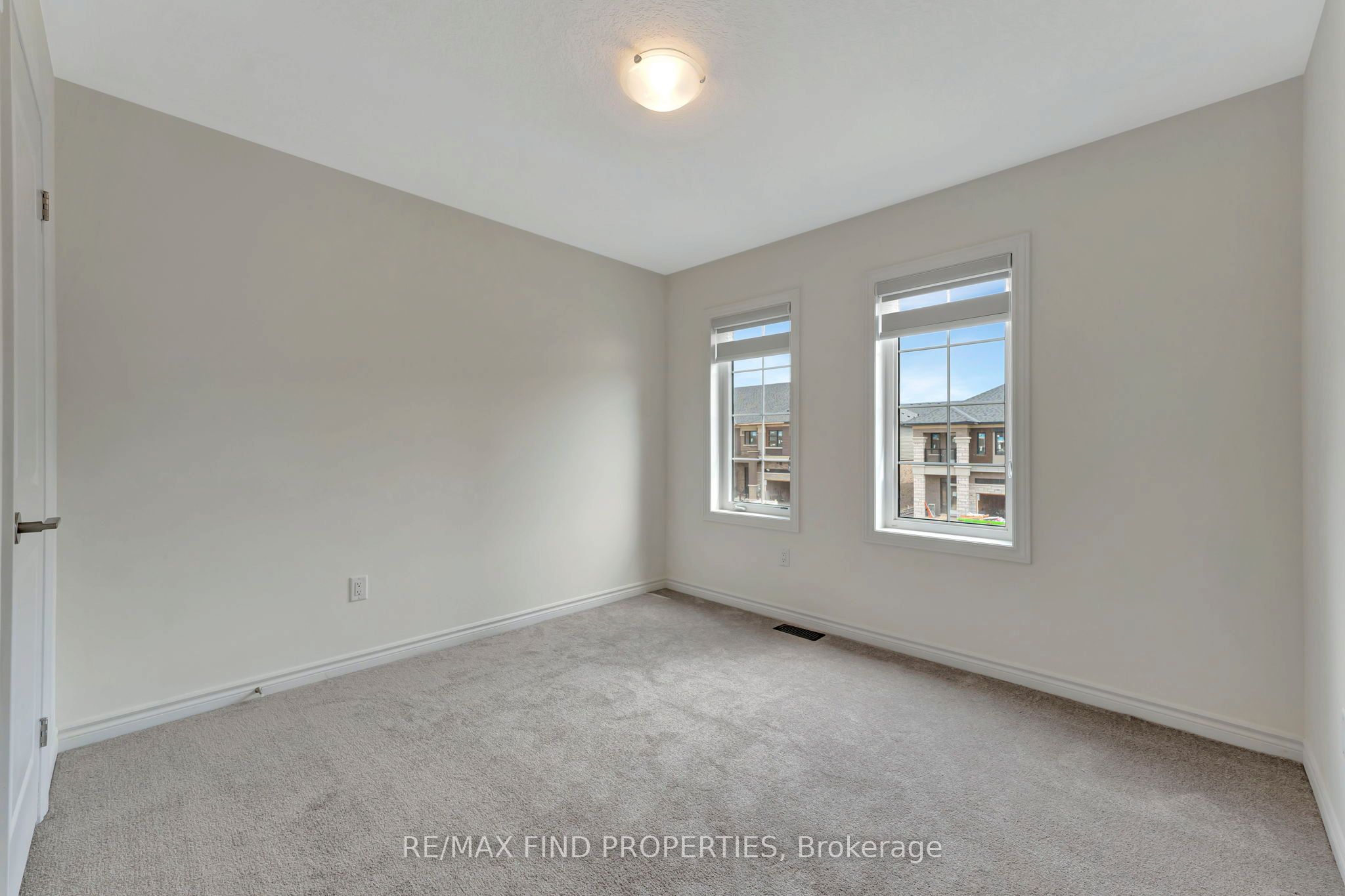 21 Dennis Avenue Property Photo 26