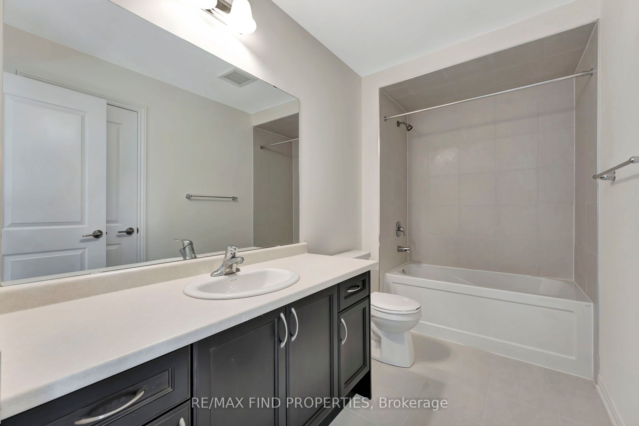 21 Dennis Avenue Property Photo 28