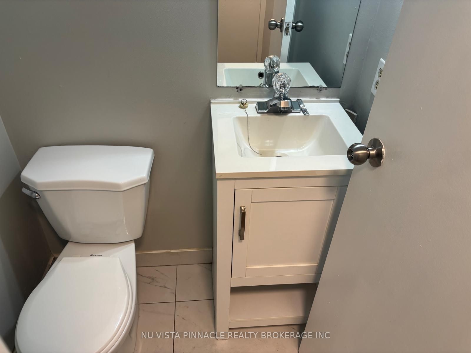 577 Third Street 39 Property Photo 11